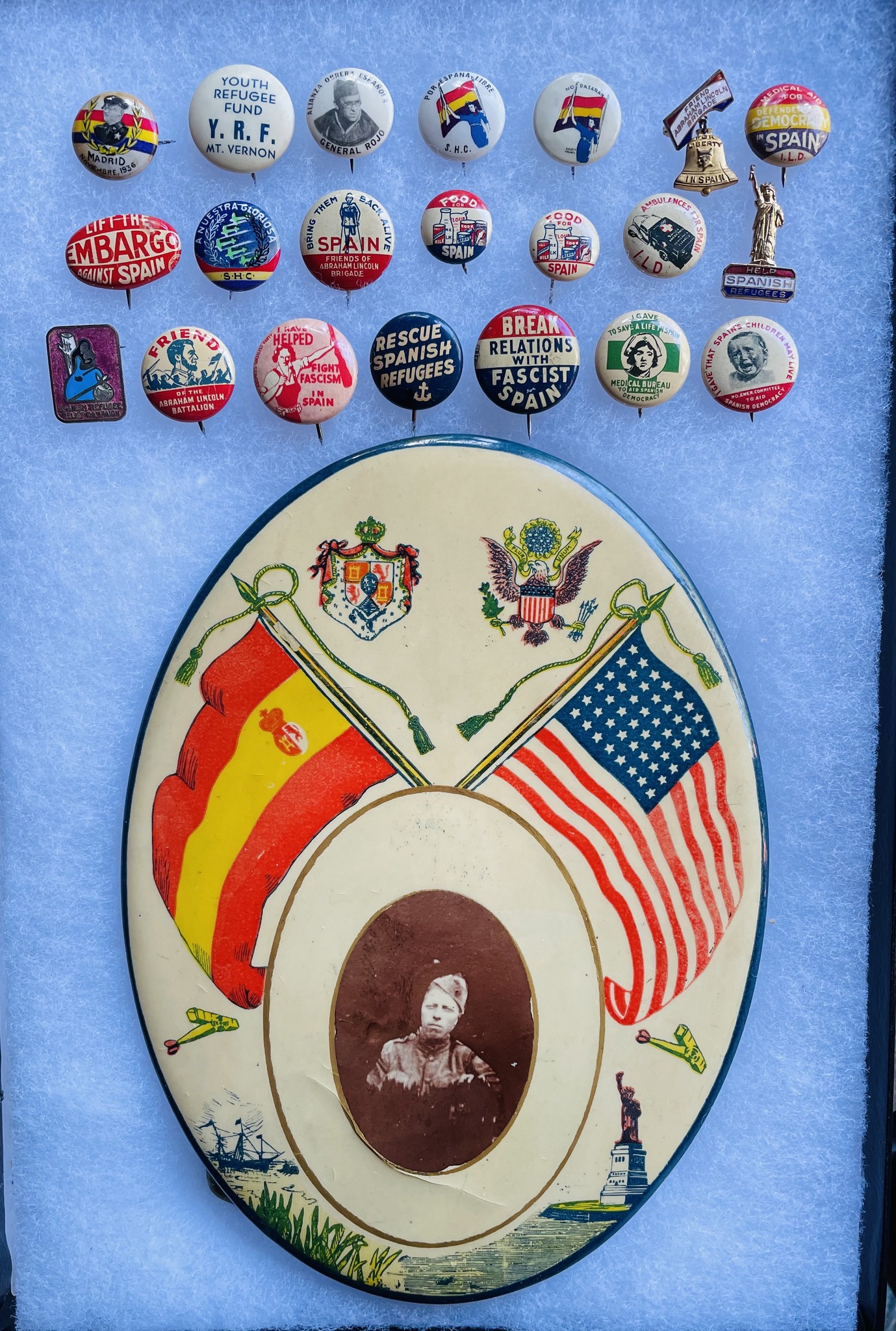 Vintage Spanish flag plates from encyclopedia