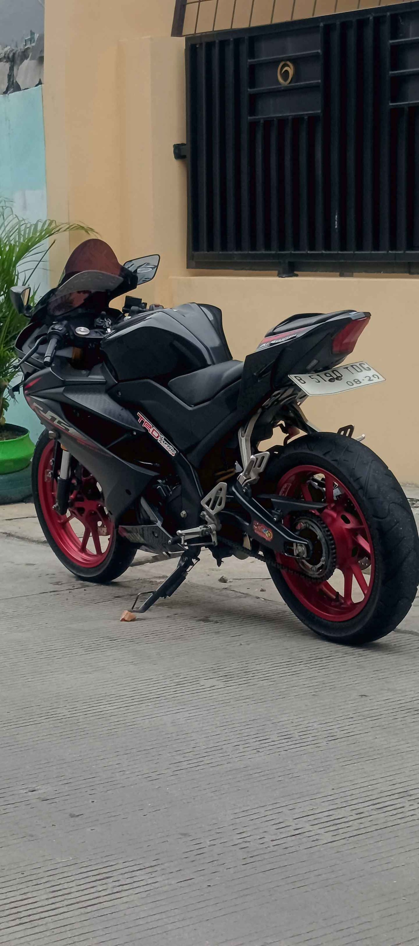 JUAL BELI MOTOR YAMAHA R15 JAKARTA | R15 V3 | Facebook