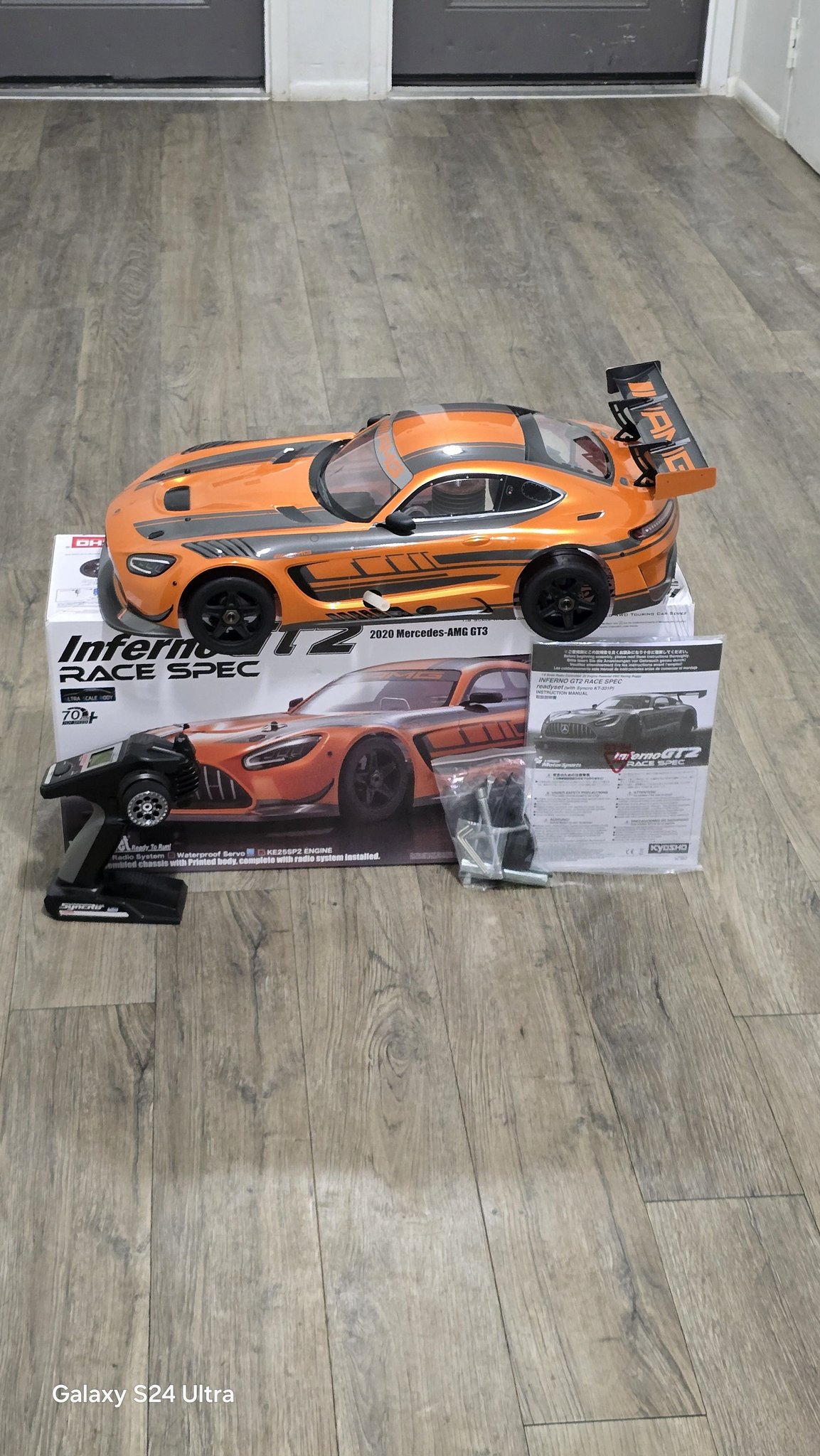 Kyosho Spada.09 Nitro rc car for sale with new unpainted body