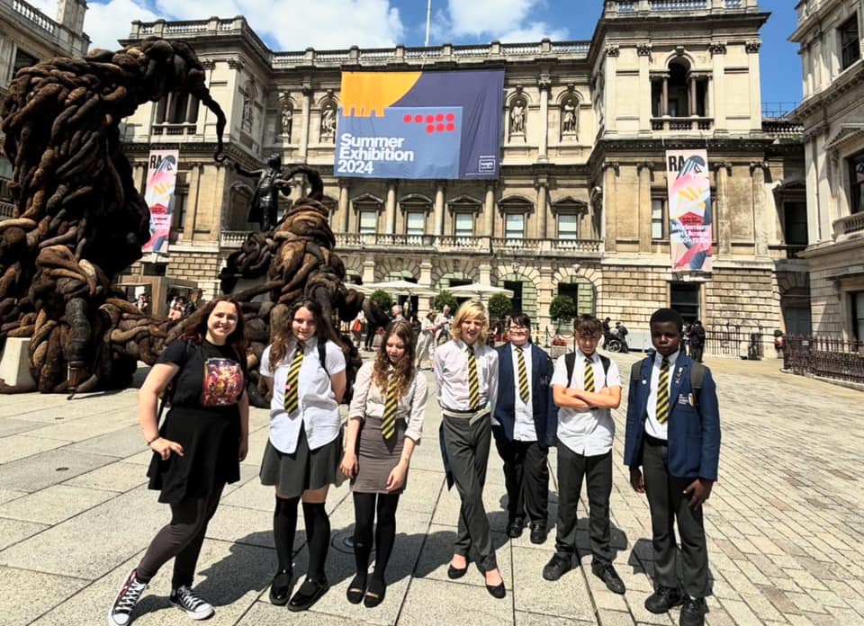 Hewett - ROYAL ACADEMY YOUNG ARTISTS SUMMER SHOW 2024 What a joy to ...