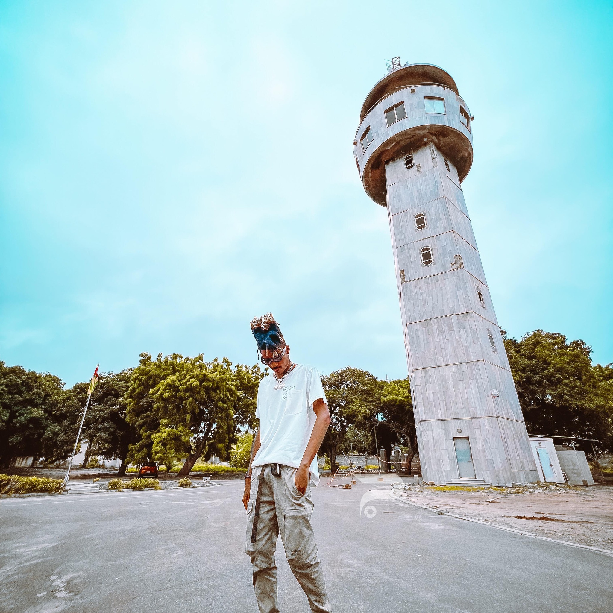 Really heavy on PEACE so I’m just moving accordingly! ☮️🐅🔥 Link: https ...