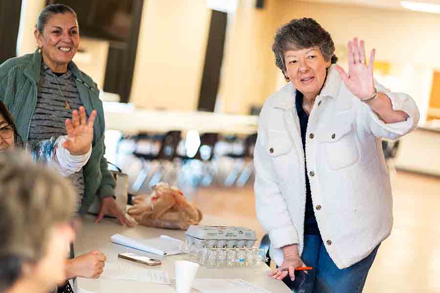 North - Paula Gardner (right), lead volunteer for the food pantry at ...