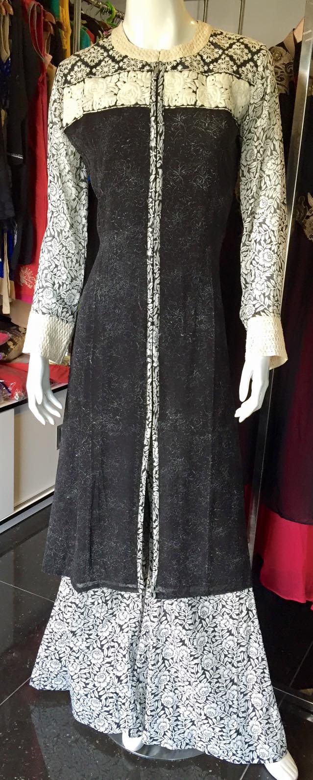 Issa Designer Studio | Terre Rouge