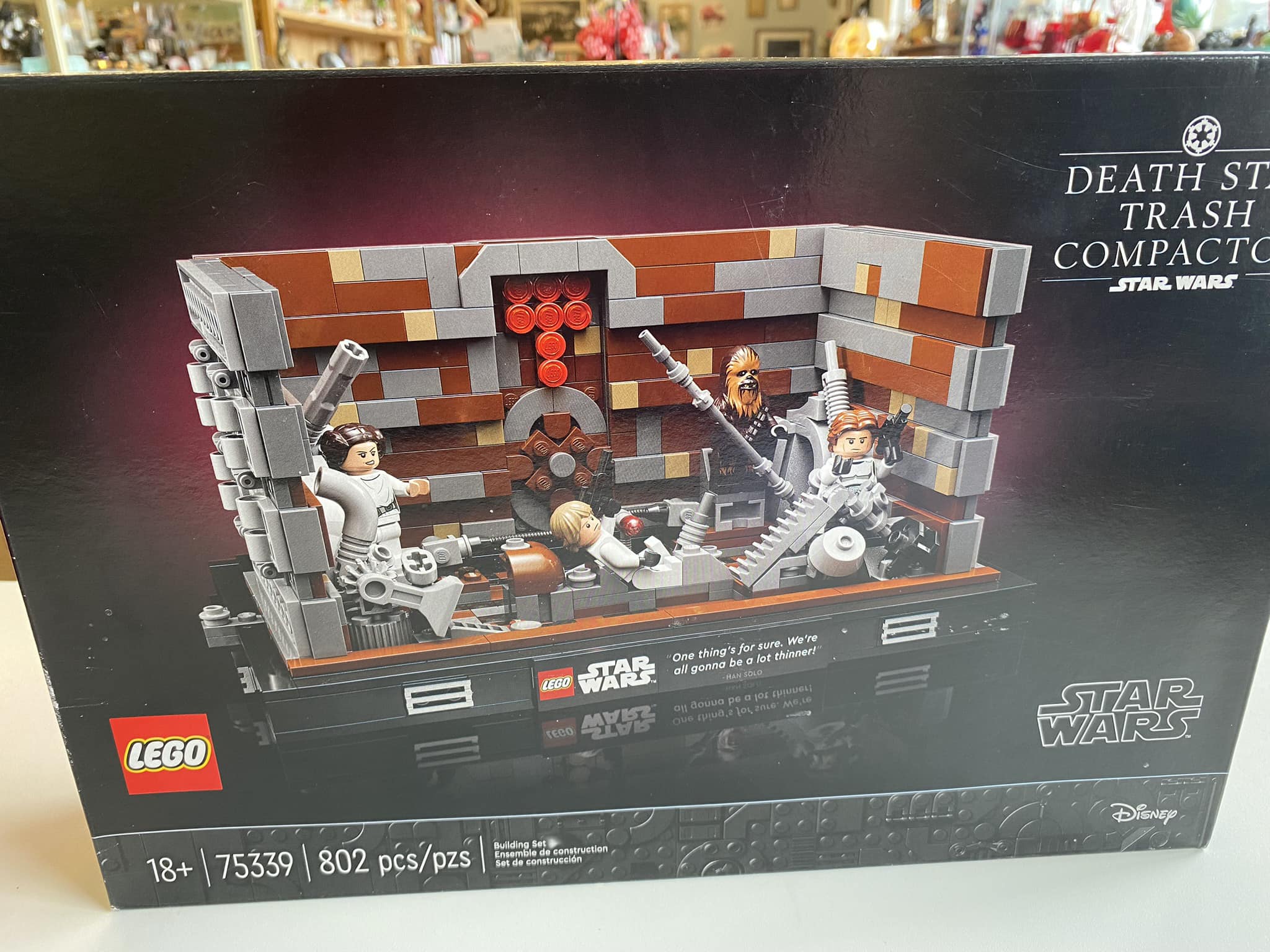 Star Wars LEGO and 3.5 inch action figure auctions at $2 starting