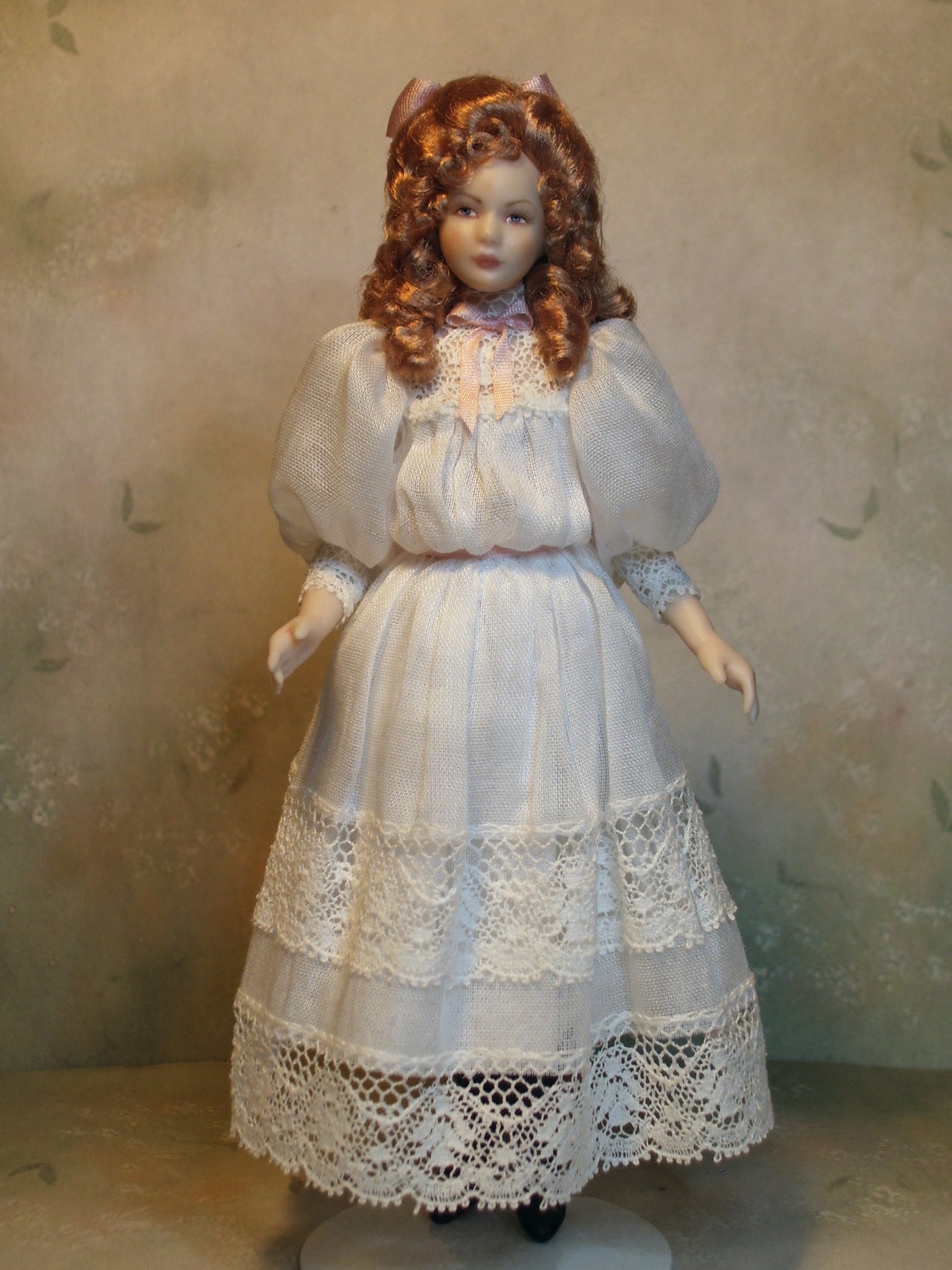 Te - Terri's Dolls Miniature Porcelain Dolls by Terri Davis