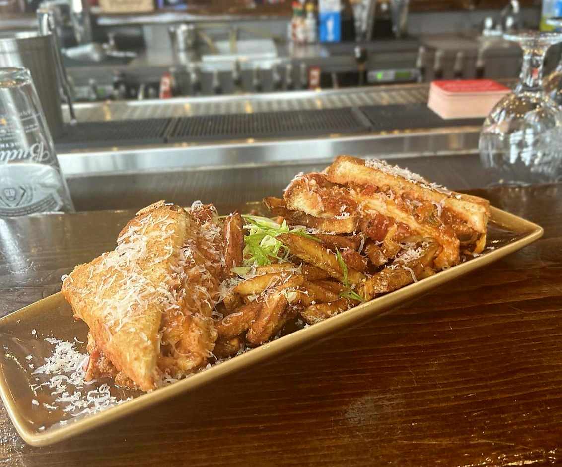 💥 Découvre une explosion de saveurs... - Resto pub le Rabaska