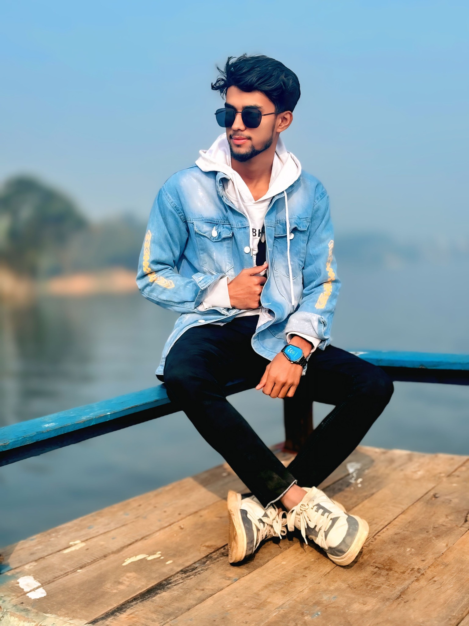 Rohan R