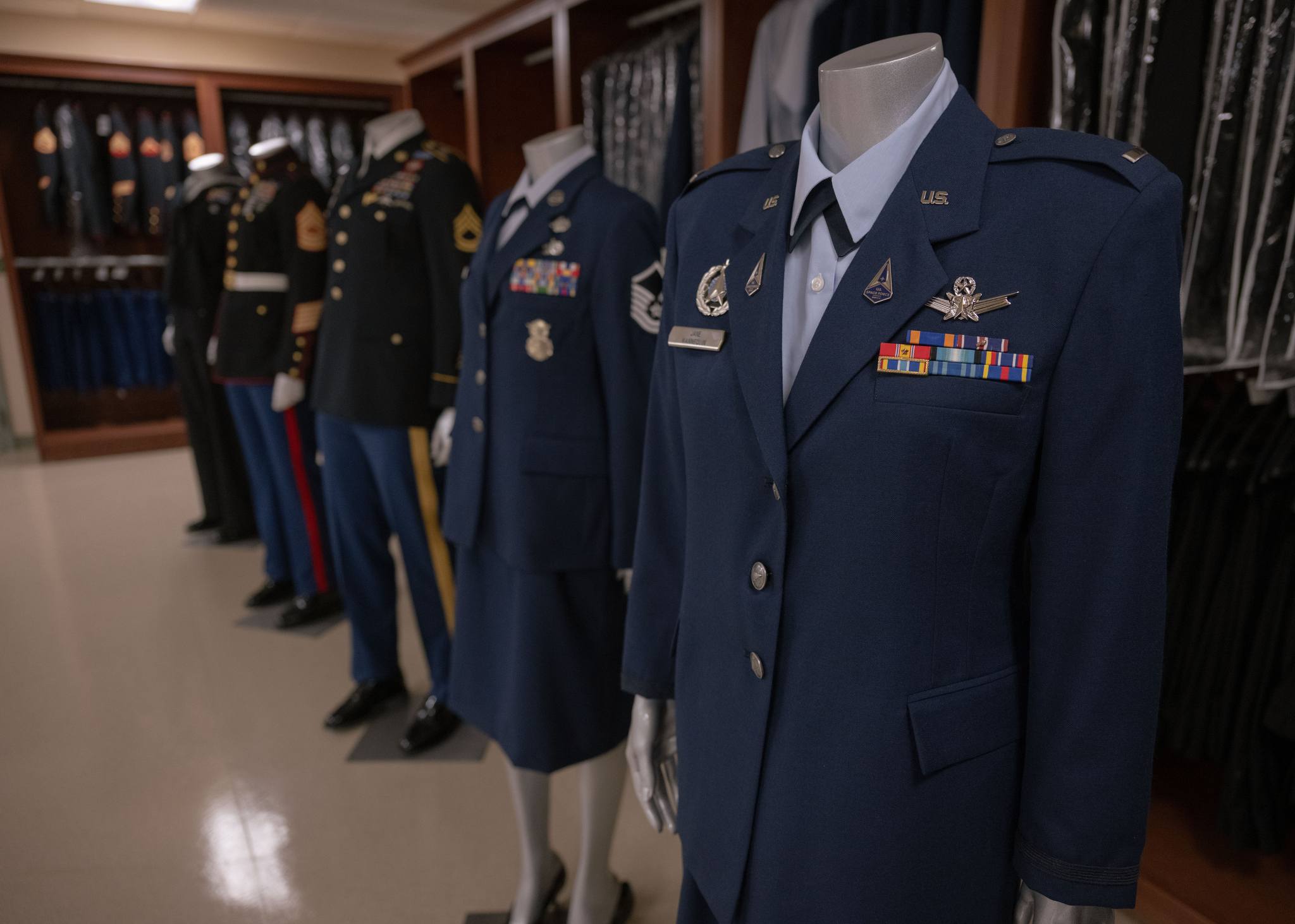 army dress blues builder Inbox: 