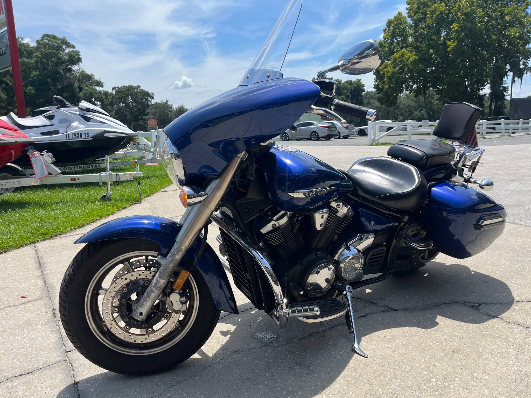 2013 Yamaha VSTAR 1300 Deluxe - Motorcycles & Scooters - Ocala, Florida