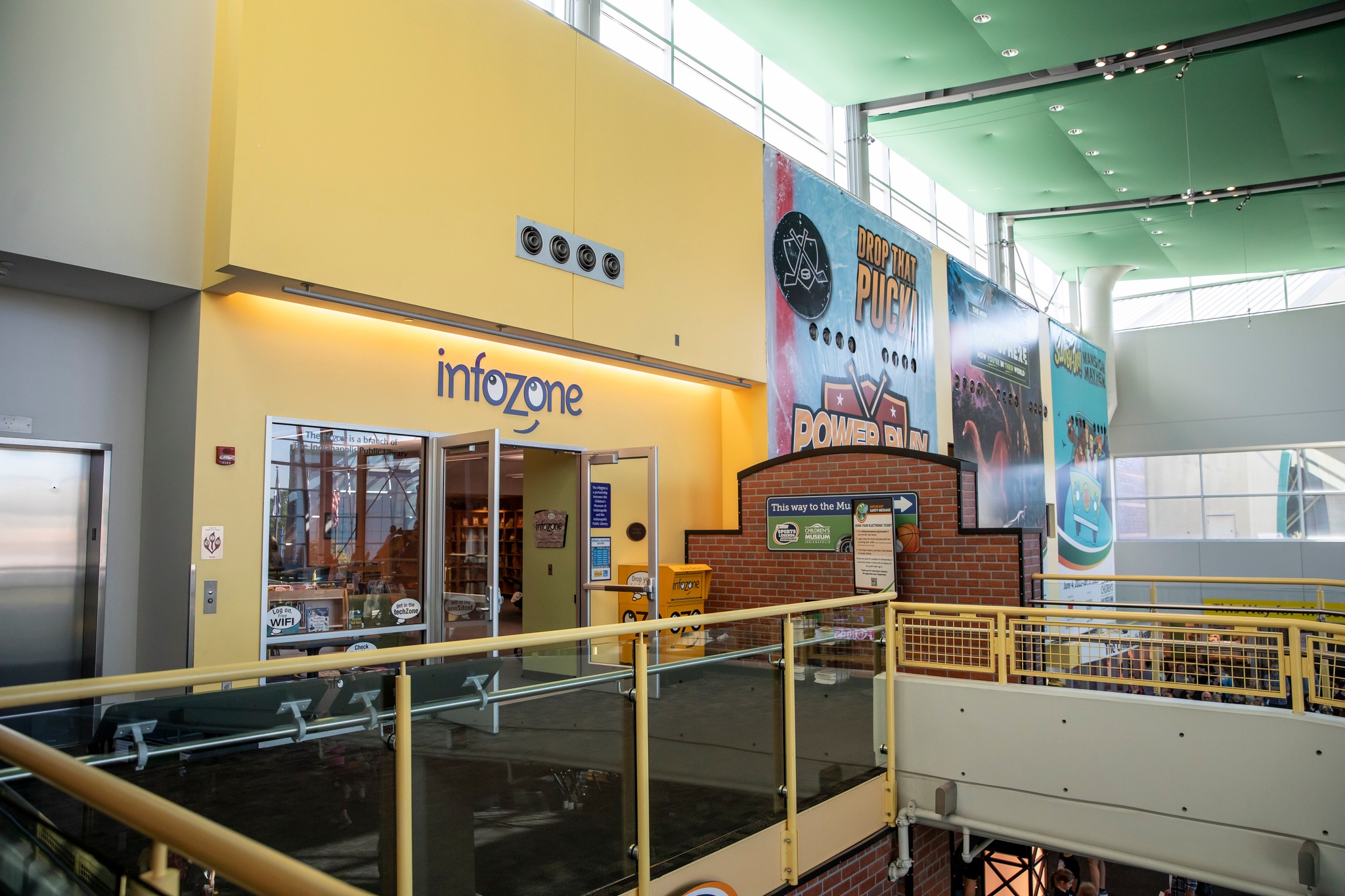 Indianapolis - The InfoZone opened within The Children's Museum of ...
