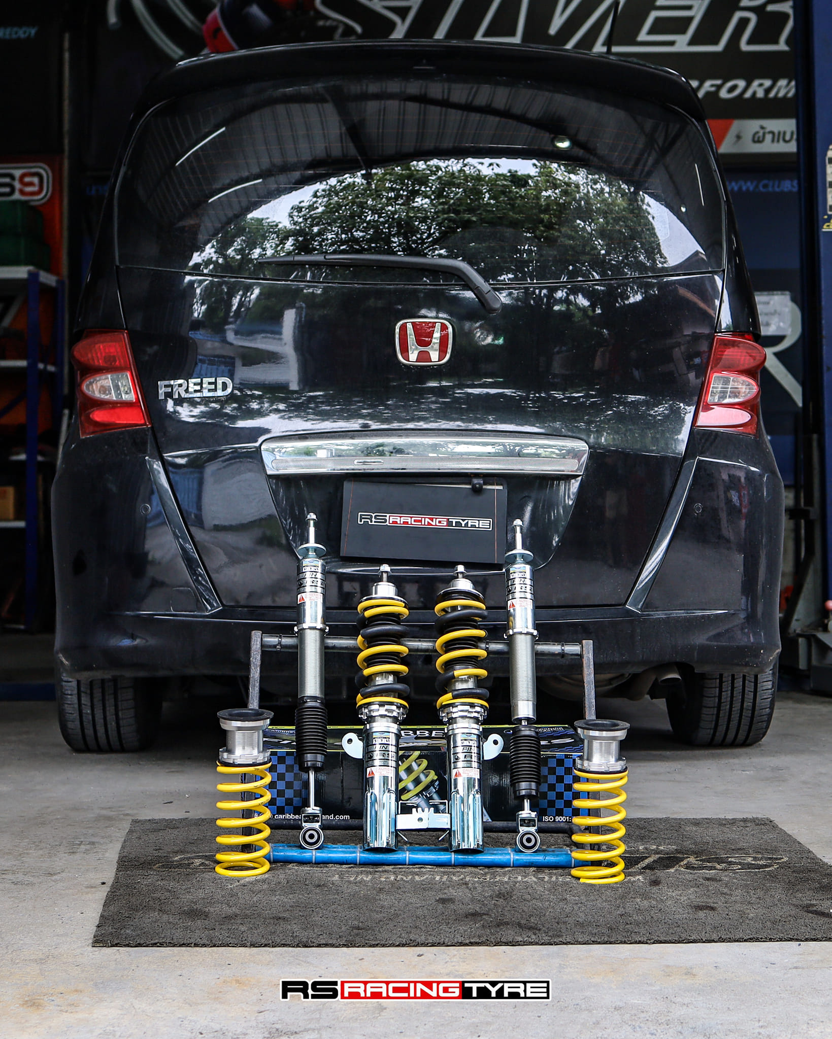 RS Racing Tyre - HONDA FREED ️ เปลี่ยนโช๊ค สตรัท... | Facebook