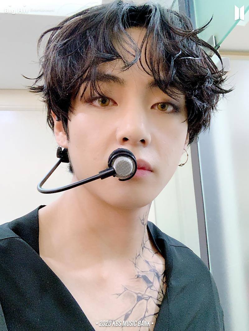 BTS X NAVER]📷 Selfie Photos of TAEHYUNG from 2019-2020