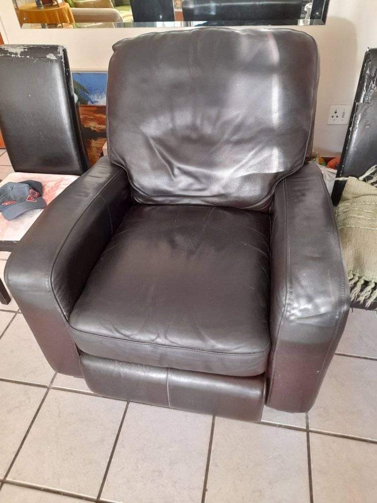 Swivel Chairs for sale in Cape Town, Western Cape Facebook Marketplace