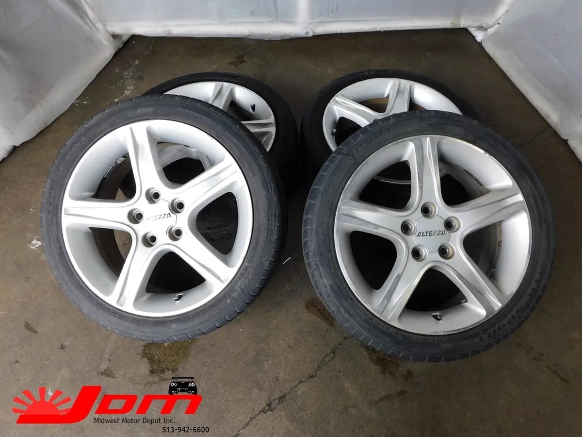 What wheels look good on an Altezza with 17-inch rims?