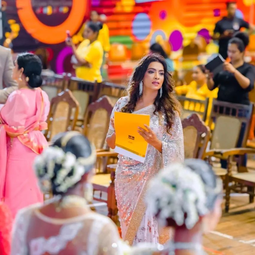 Judging... - chulpadmendra(chula) sri lankan super model