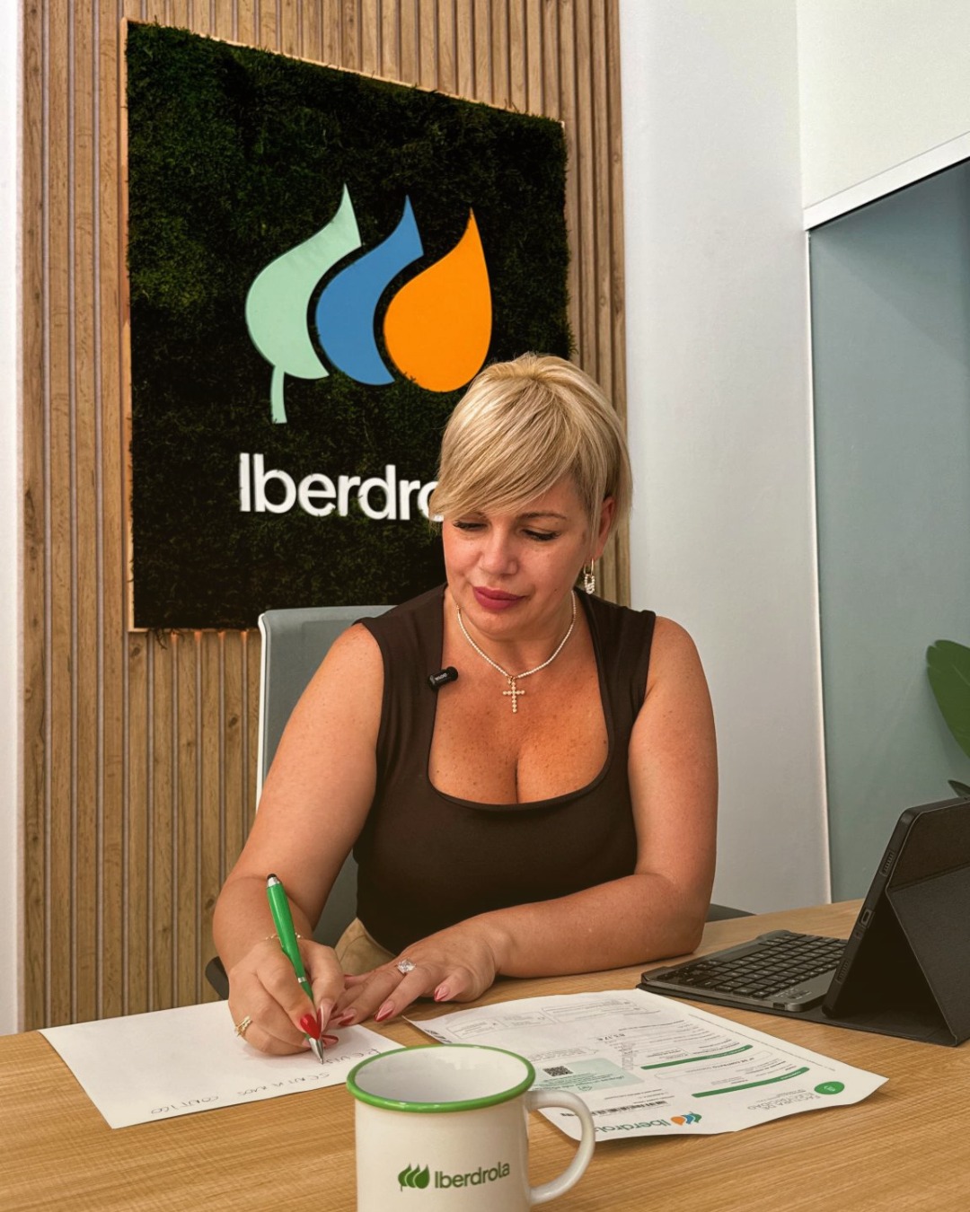 Canared - 💡 ¿𝗦𝗮𝗯í𝗮𝘀 𝗾𝘂𝗲 𝗽𝗮𝗴𝗮𝗿 𝗱𝗲 𝗺𝗮́𝘀 𝗲𝗻 𝘁𝘂 𝗳𝗮𝗰𝘁𝘂𝗿𝗮 𝗱𝗲 𝗹𝘂𝘇 𝘀𝗲 𝗽𝘂𝗲𝗱𝗲 ...