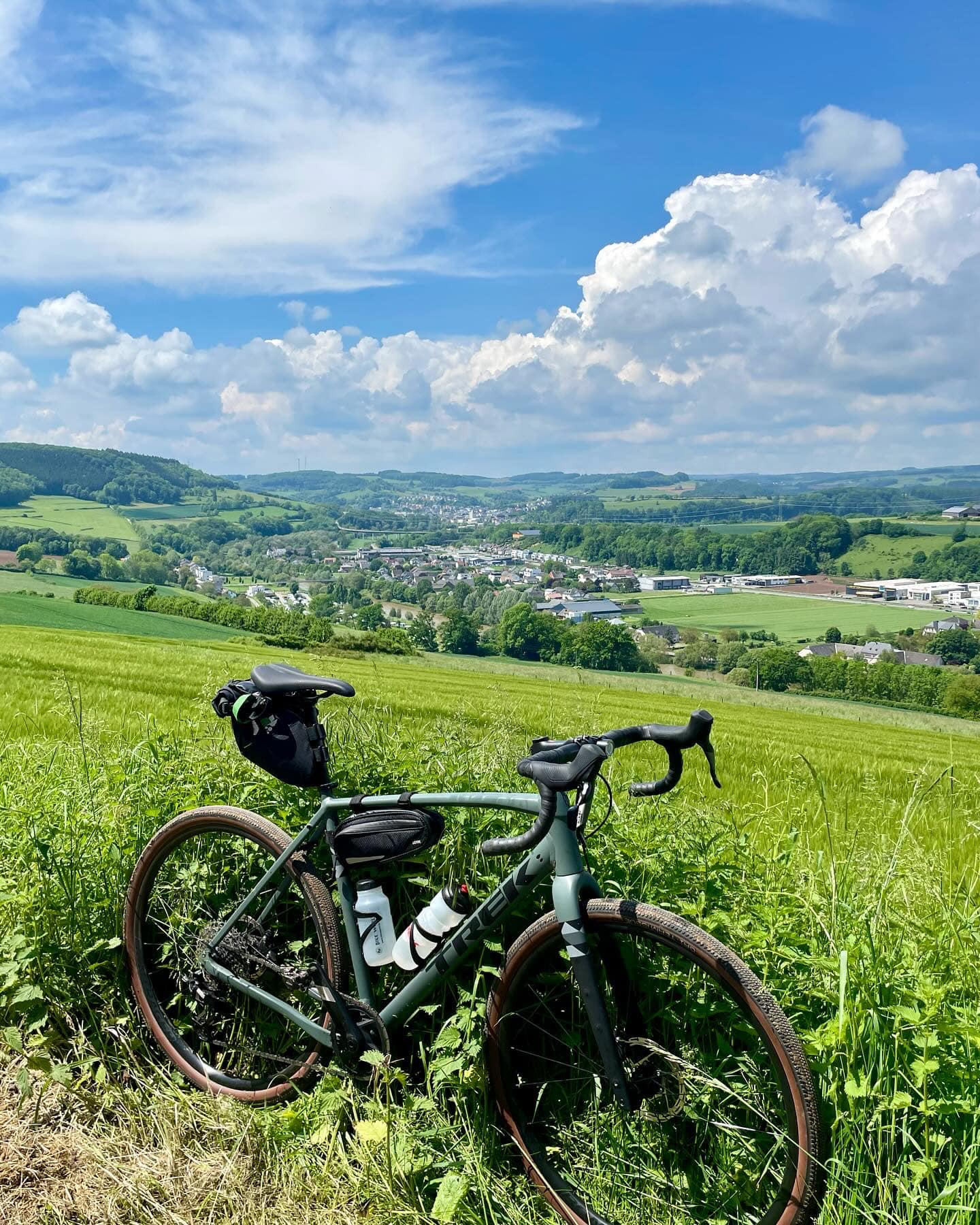 handschuhe wasserdicht machen ThermoFit Rothschildallee ostwärts jetzt mit Modell:17.5Ah E-Bike_2023