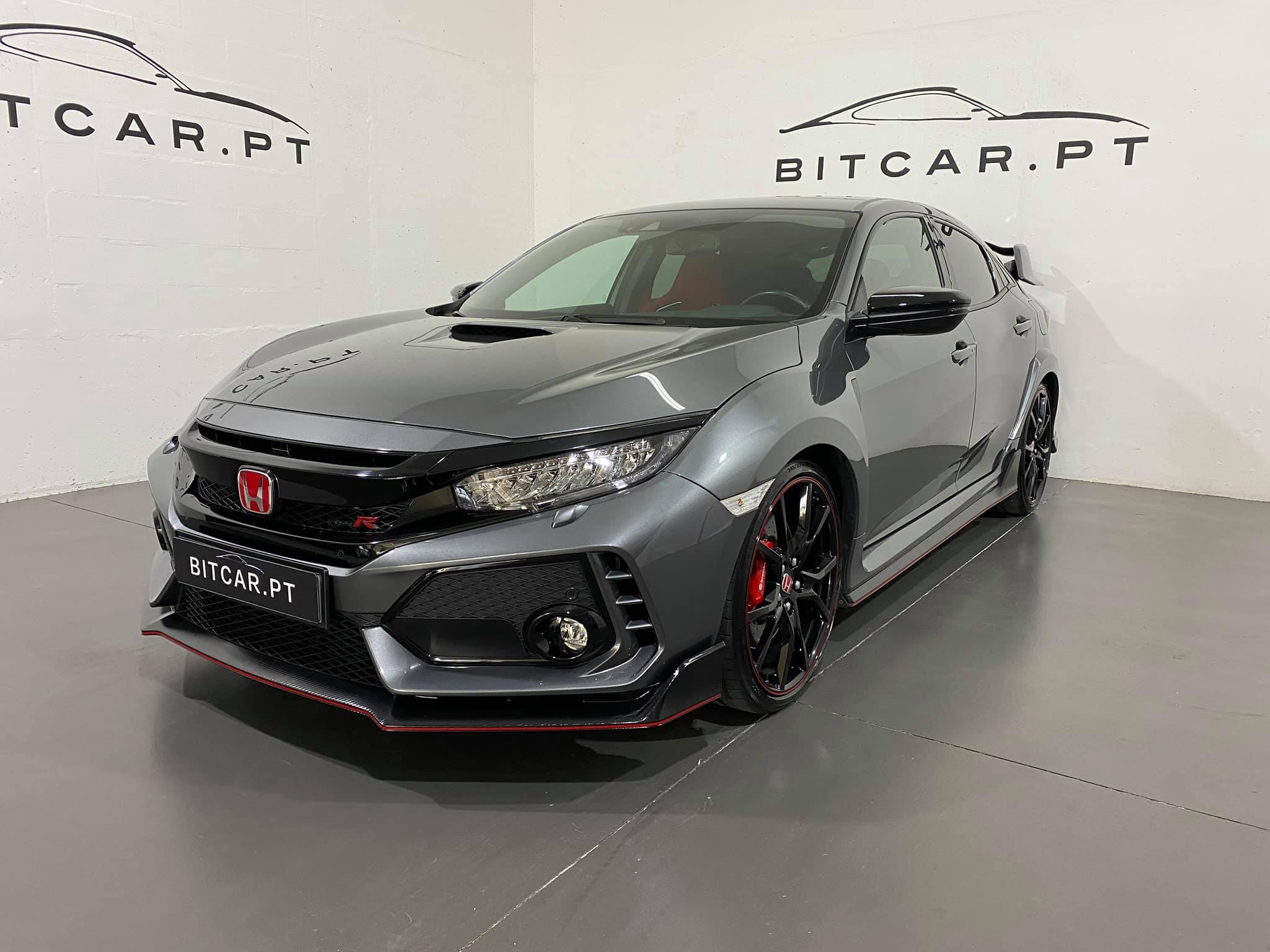 Revocar - ⚫️ HONDA CIVIC TYPE R FK8 FULL EXTRAS ⚫️ • 2.0...