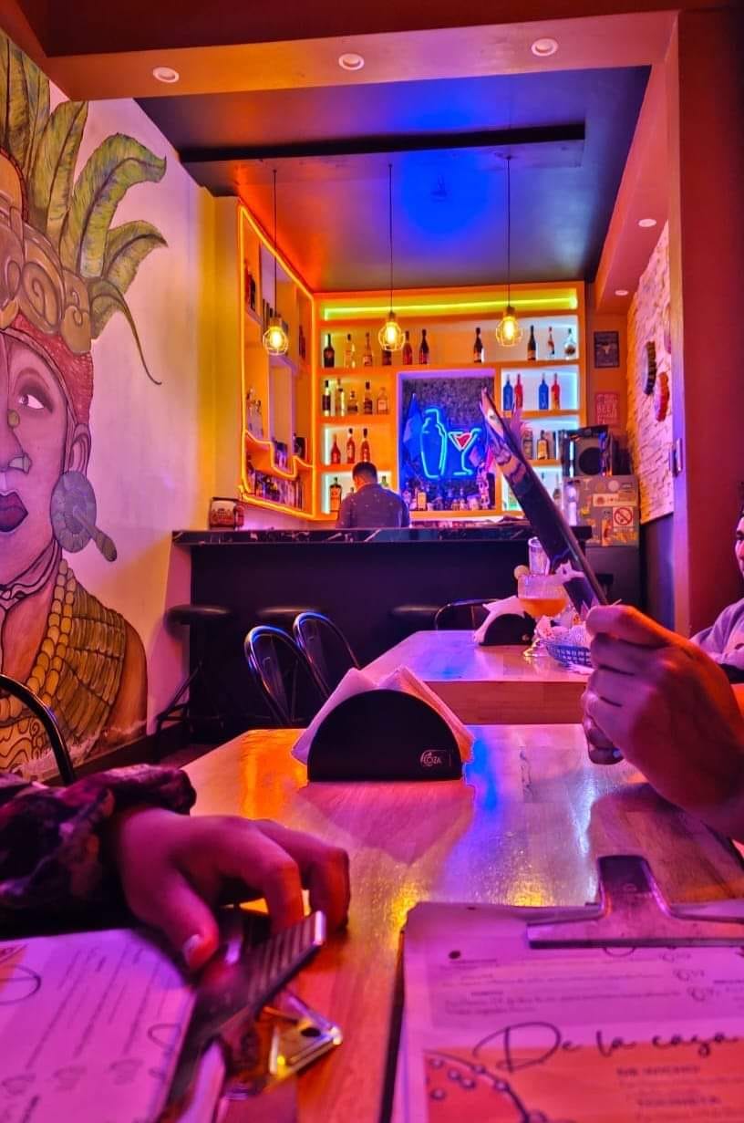 𝗖𝗥𝗘𝗣𝗣𝗔 𝗗𝗘 𝟯 𝗟𝗘𝗖𝗛𝗘𝗦 😋👌🏻!! ¡¡Una... - Aroma Café Barillas | Facebook