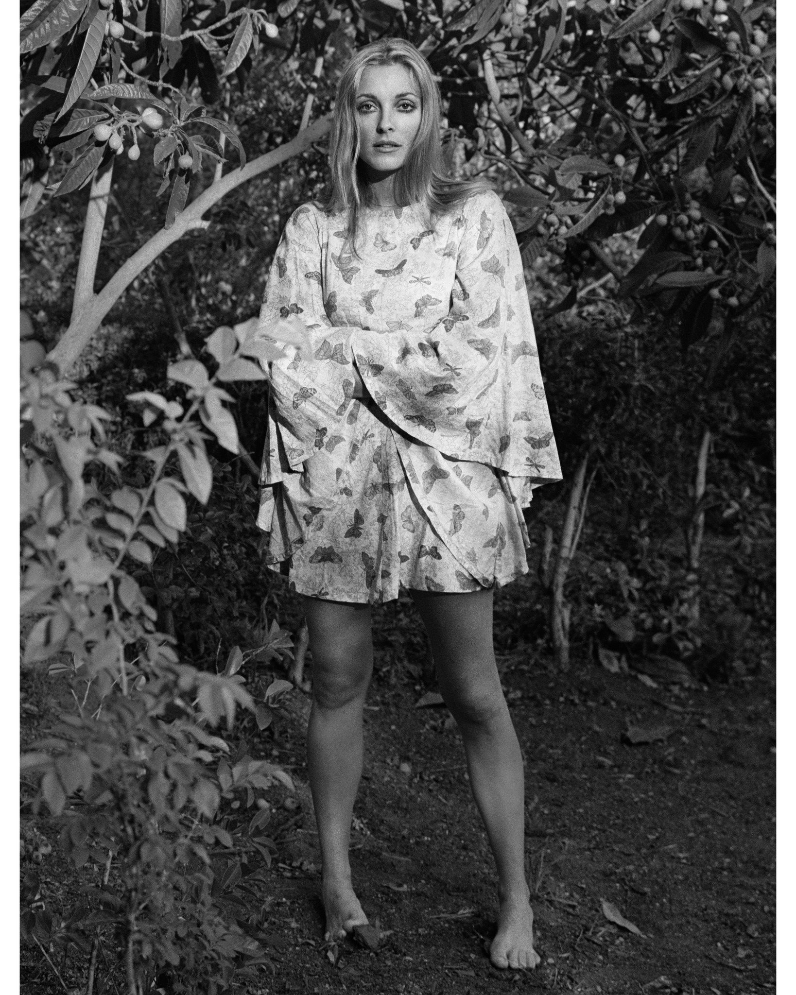 One week left until we open “Ellen Graham: Unscripted” 📸 With