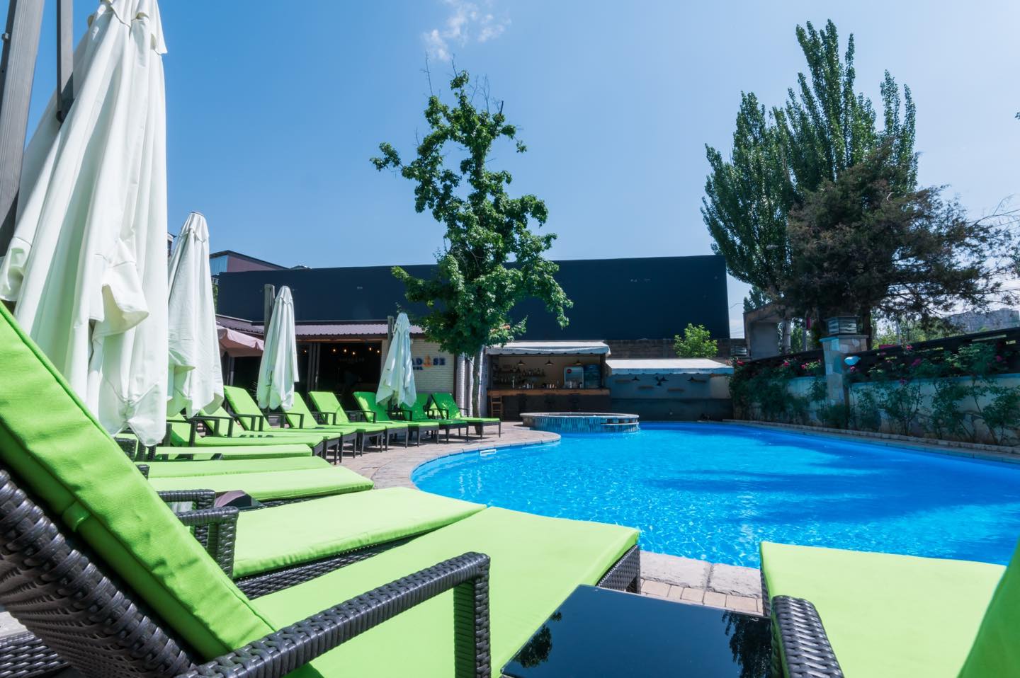 Paradise Pool | Yerevan