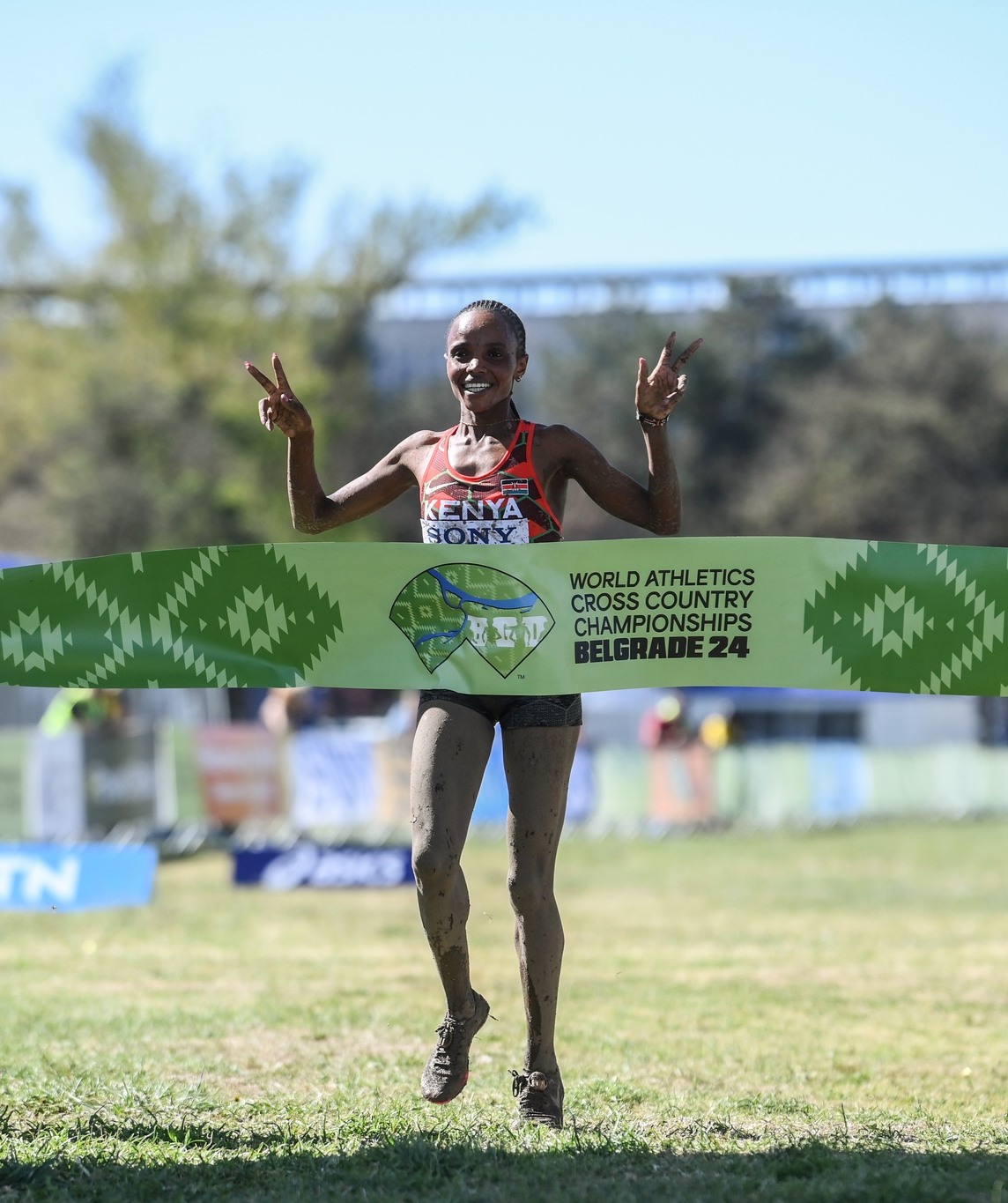 World Athletics - BACK-TO-BACK 🇰🇪's Beatrice Chebet...