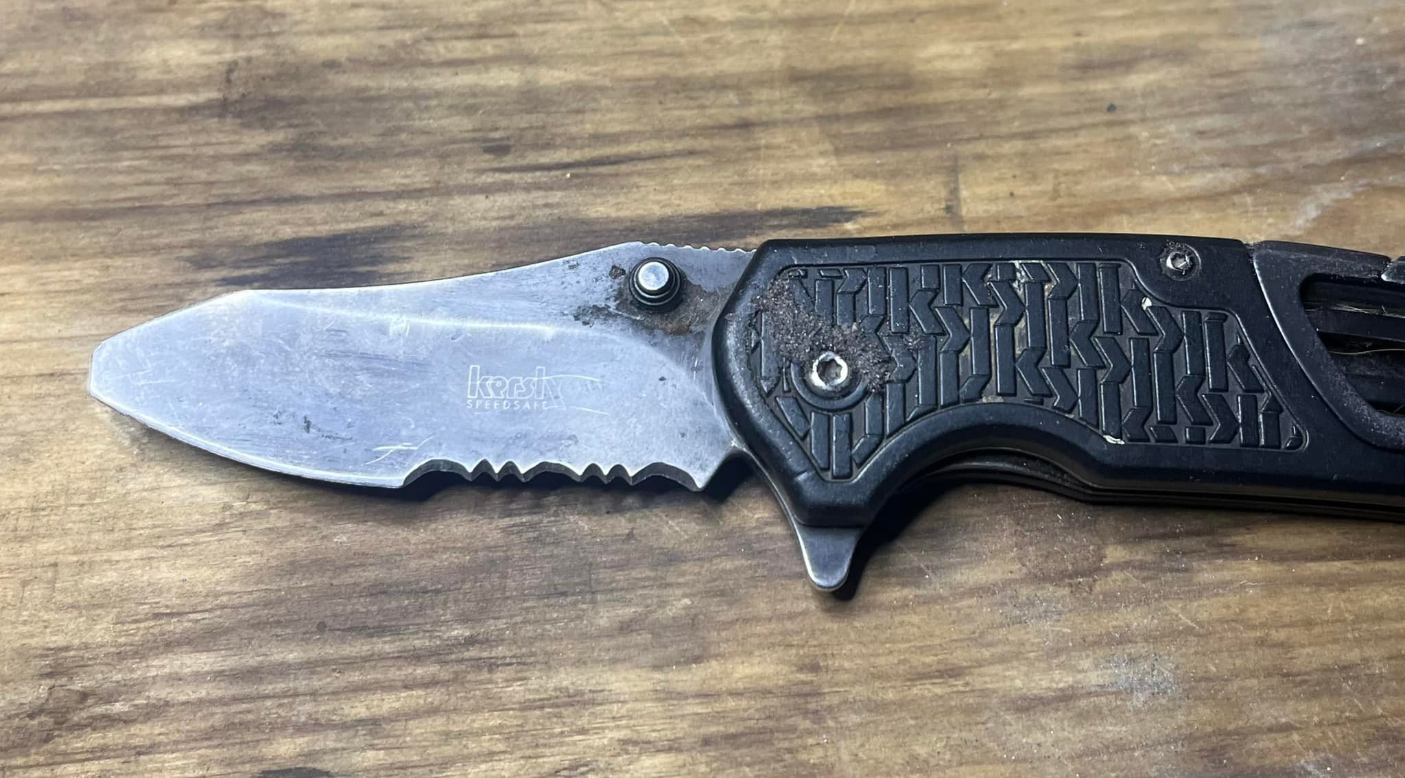 The Razors Edge Knife Sharpening