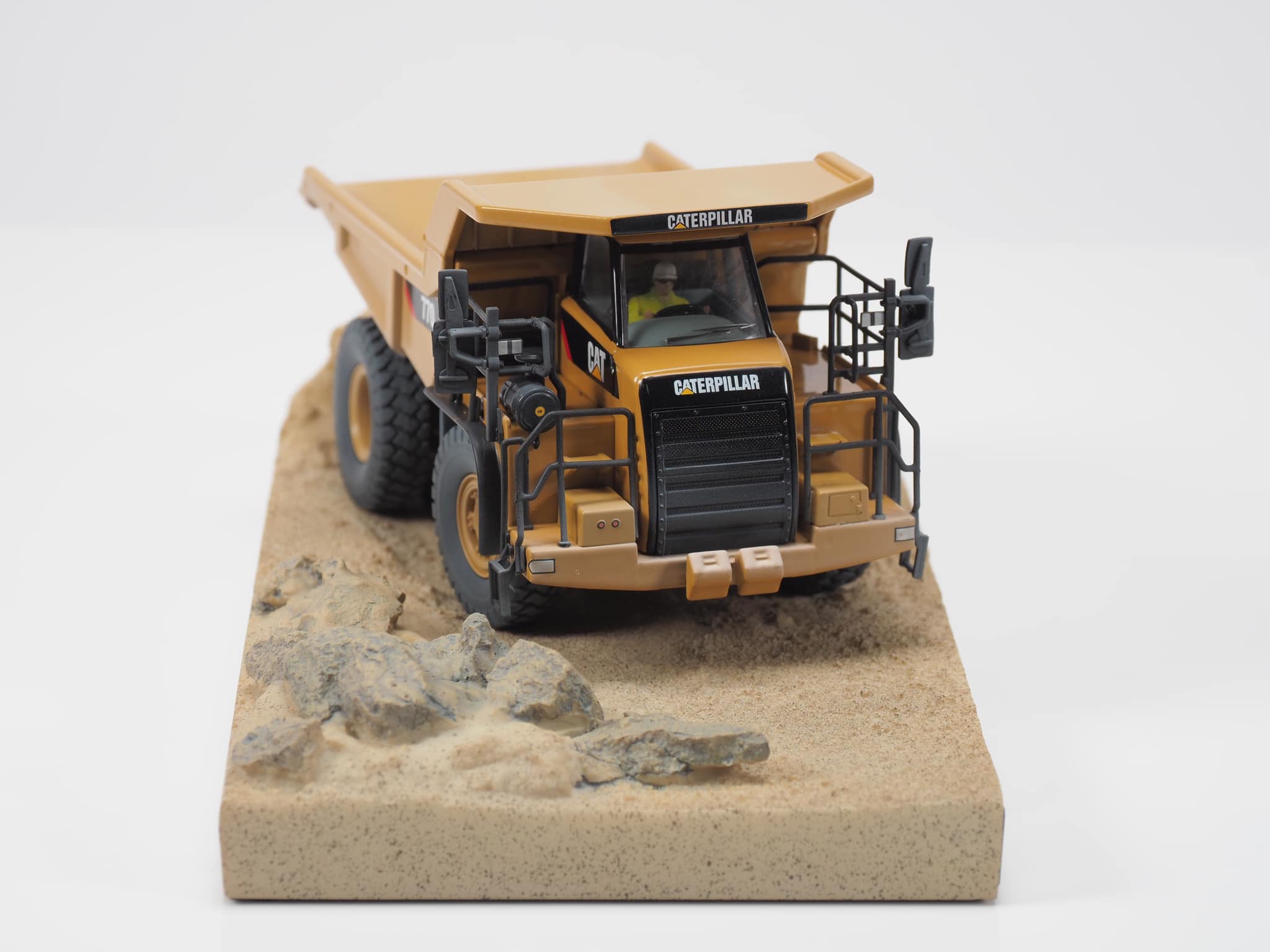 More images sharing for 770 Highway Truck #85756 ?? —— which are 