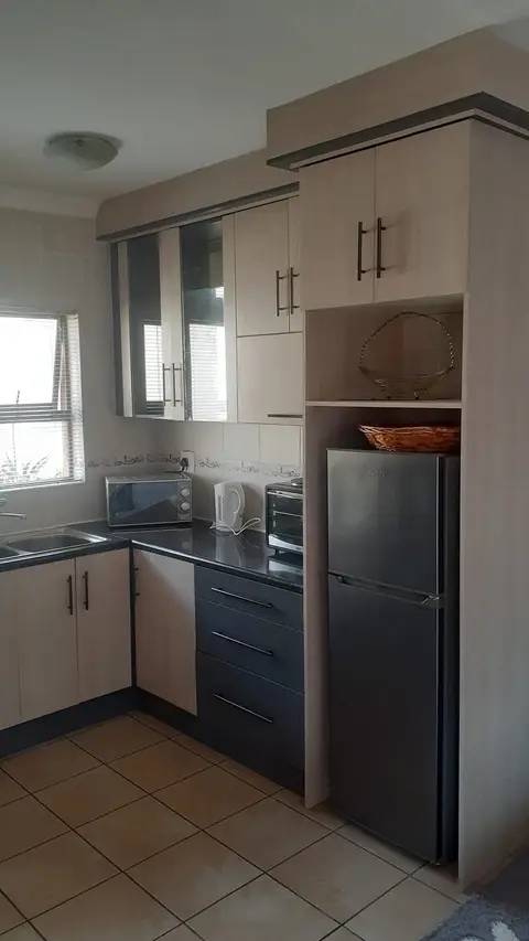 MASERU ROOMS AND HOUSE RENTALS | MONDAY SPECIAL FIRST 10 PEOPLE 4DOORS ...
