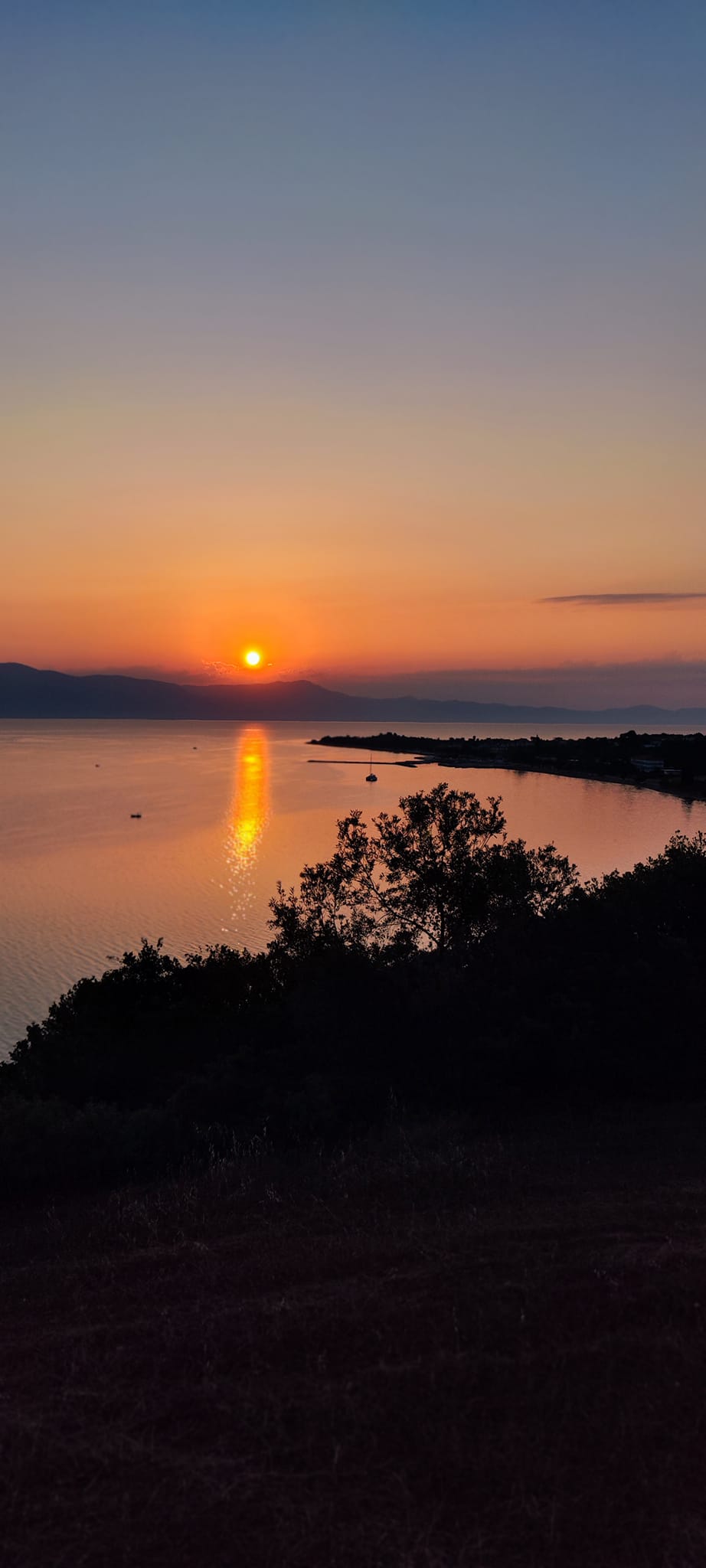 Arkitsa Beach | Arkítsa