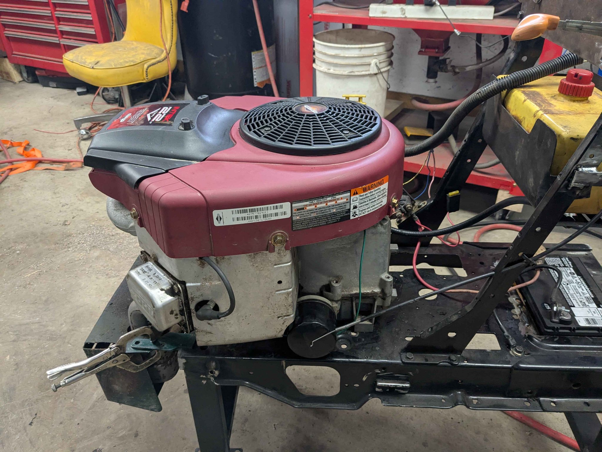 22 HP Briggs and Stratton v twin - Outdoor Power Equipment - Howard ...