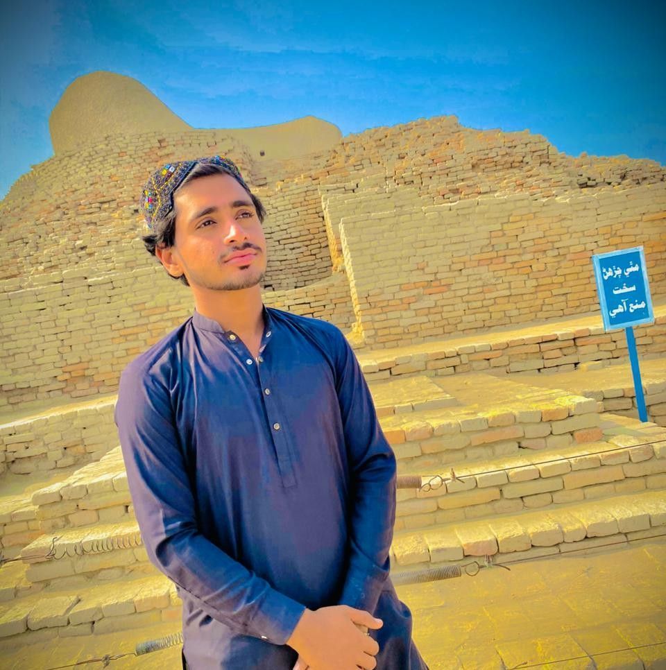شھيد وڏي جا لفظ هئا تہ جڏھن مڙس ڀاڙي ٿي پوندو آ تہ پوئي پٽڪو ڀي بار ...