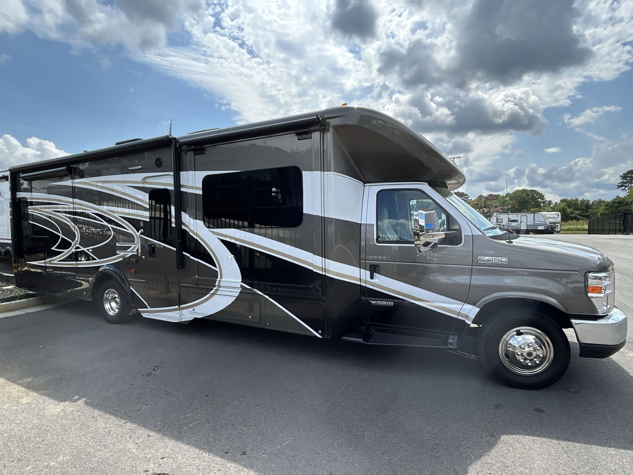 2018 Winnebago Aspect 30J 🔥 58473 Miles - RVs & Campers - Mascot ...