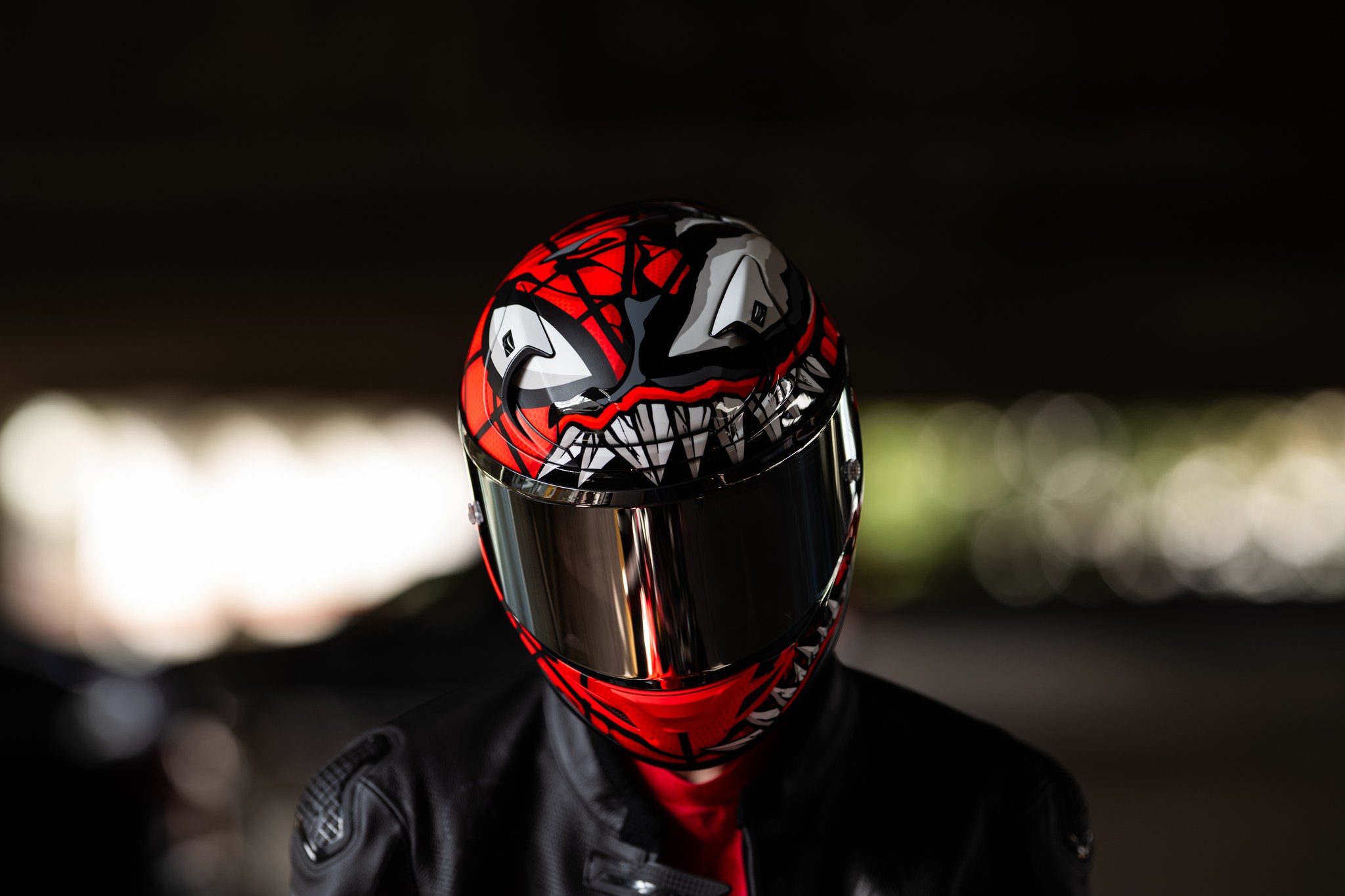 Embrace the darkness with the RPHA 12 Maximized Venom Marvel – a