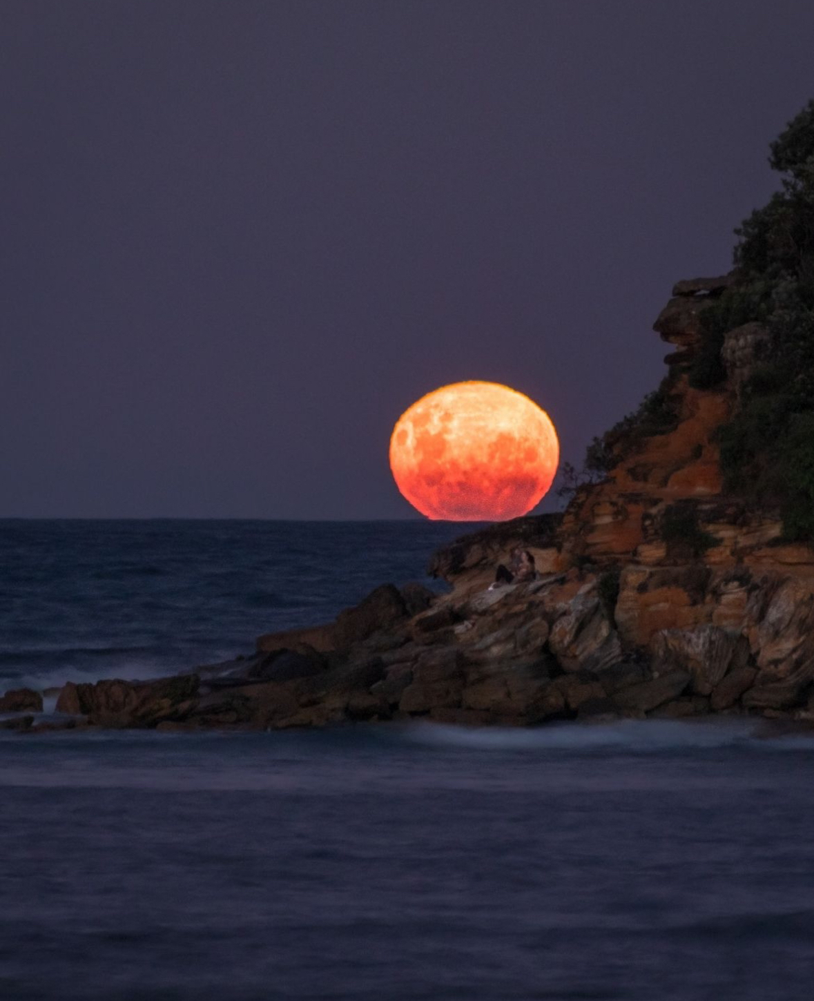 Northern - The most amazing full moon capture over Manly! It’s from one ...