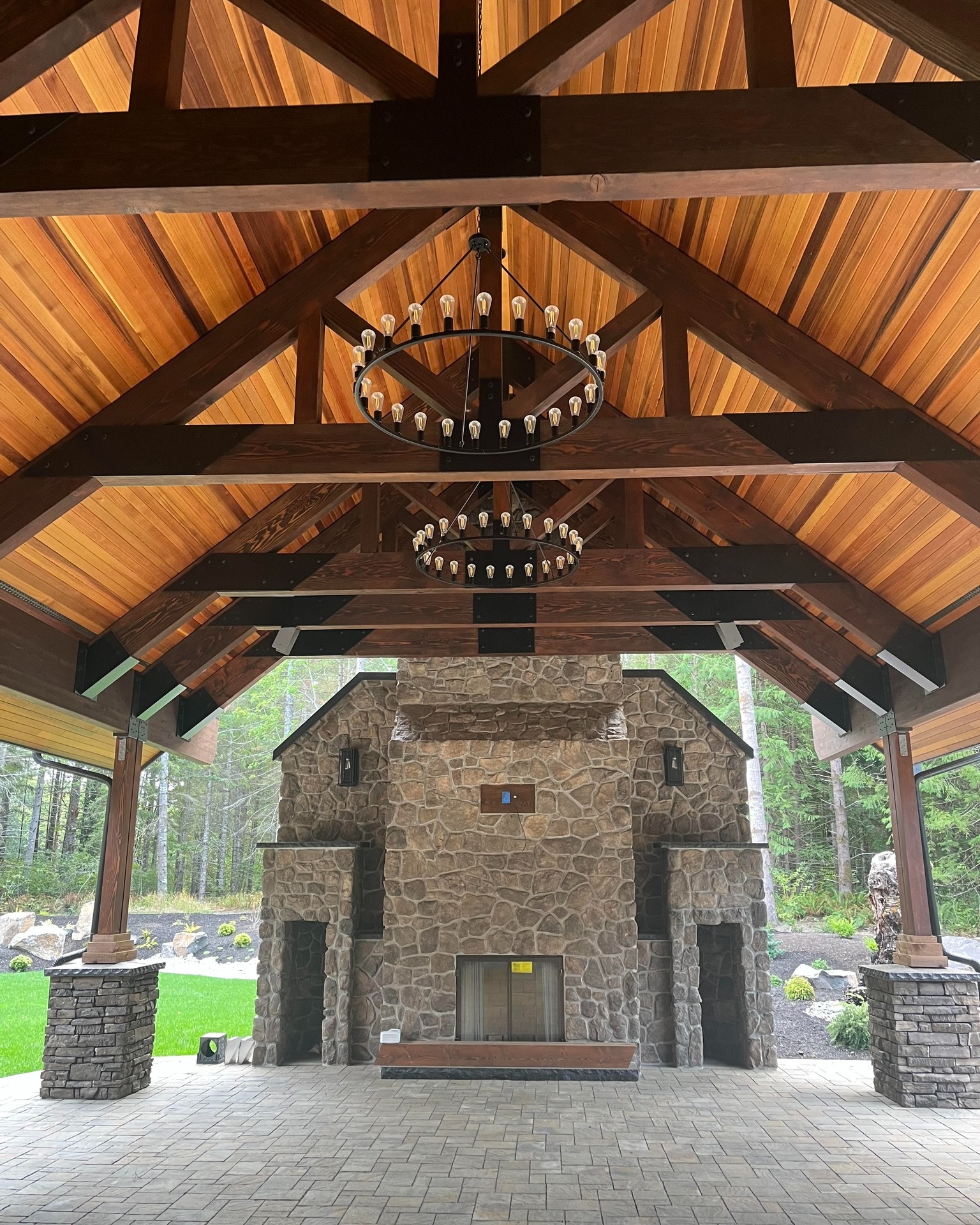 (10) heavy timber trusses and... - Western Wood Structures | Facebook