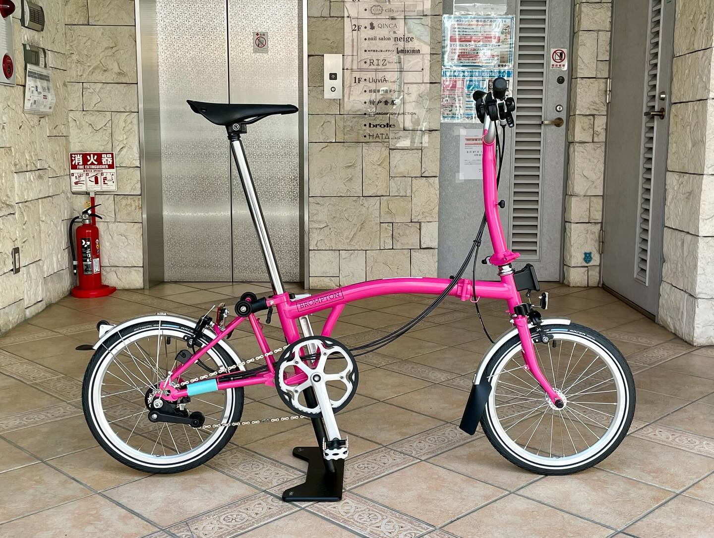 こんにちは。BROMPTON JUNCTION KOBEです。 今日は三連休二日目ですね