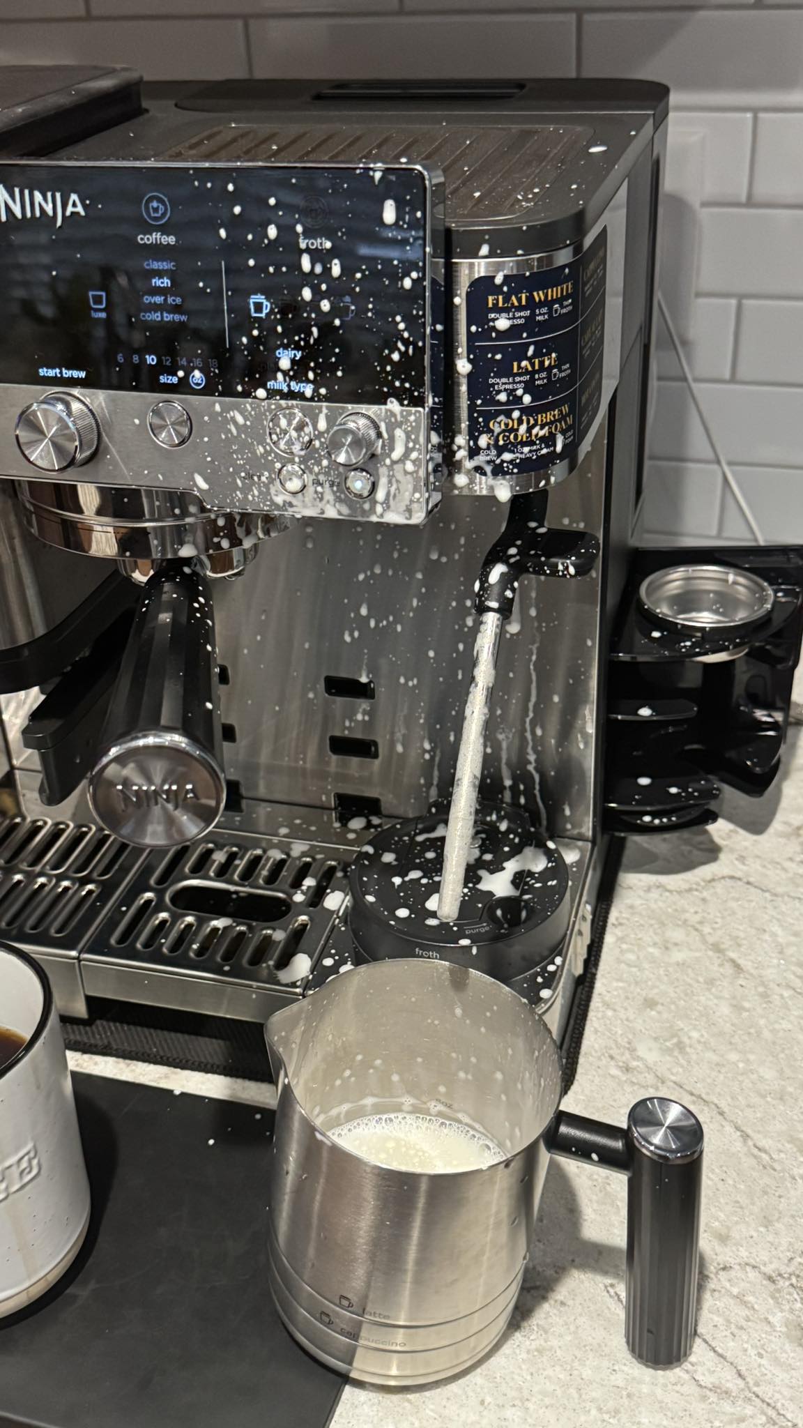 How to do manual froth on the 601 model?