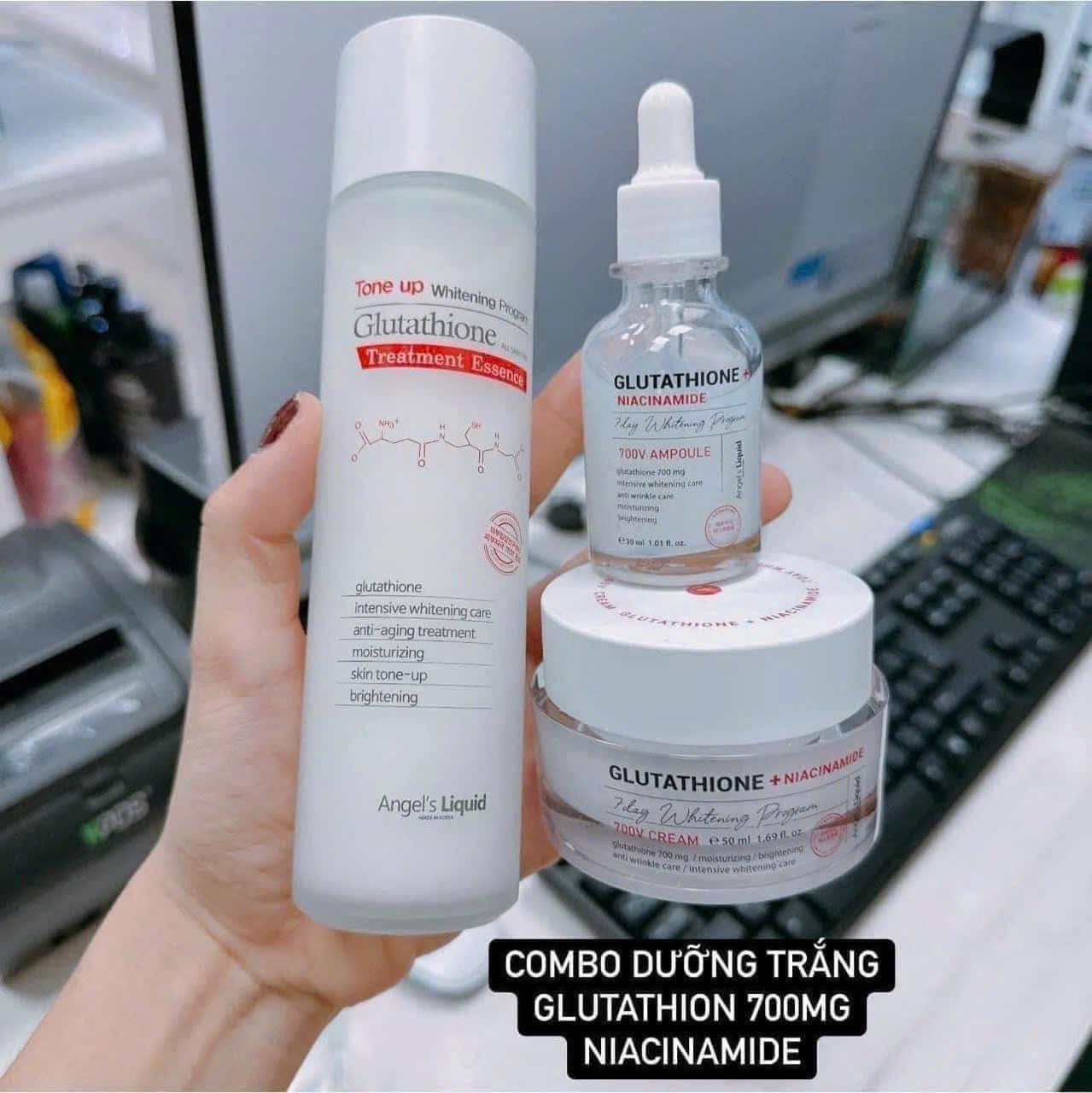 toner glutathione 700 Bộ Dưỡng Trắng Da #7Day WHITENING PROGRAM _DA BẬT TONE CHỈ SAU 7 NGÀY SỬ DỤNG 💥💥 Là một sản phẩm siêu hot dưỡng trắng được các cô gái săn Vitamin C swym-hide-addtocart Buy GLOW Blend — Variants:Bloom + Glow + Sleep