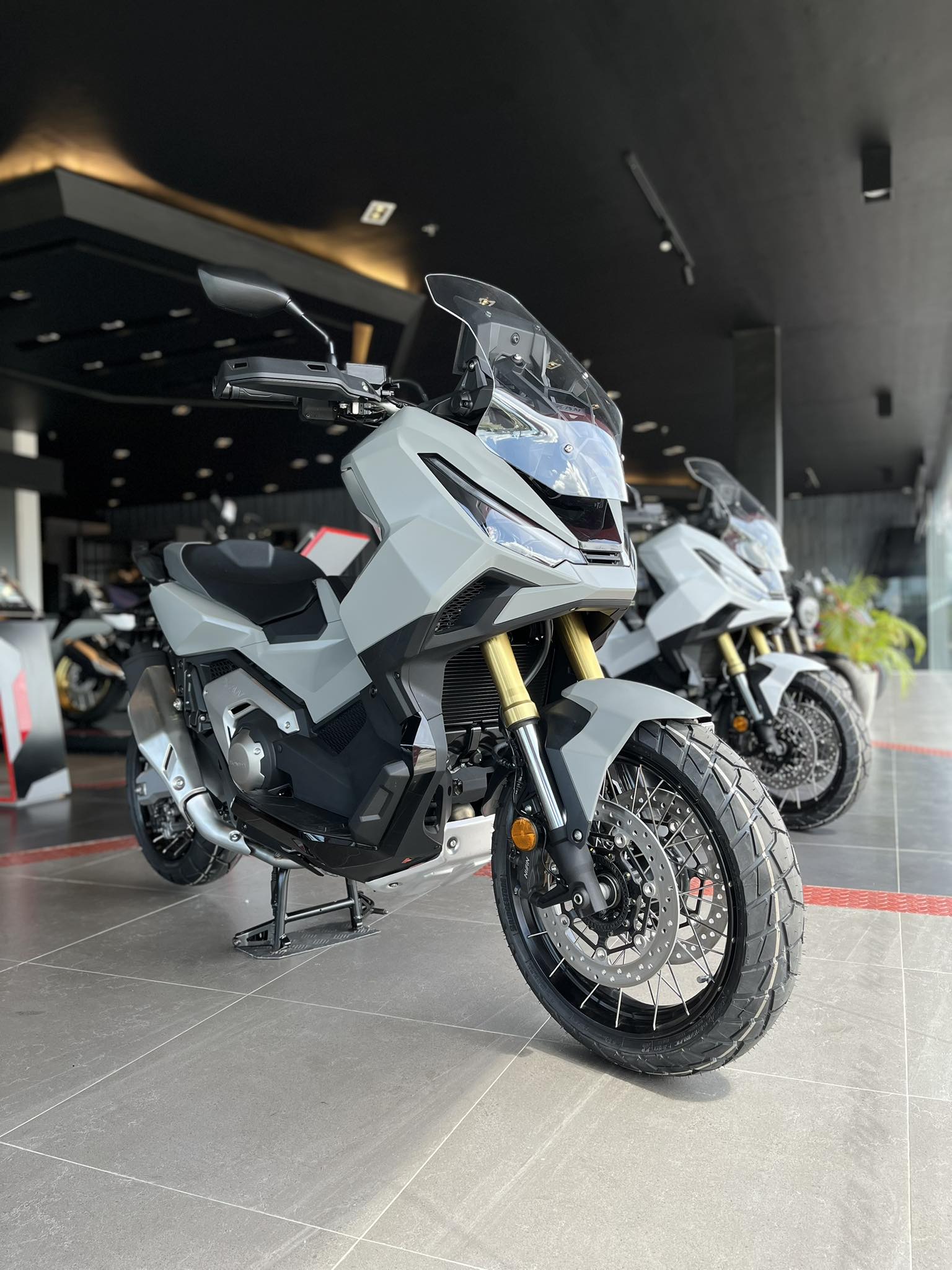 Honda - Built for the wild, ready for the city. The Honda X-ADV turns ...