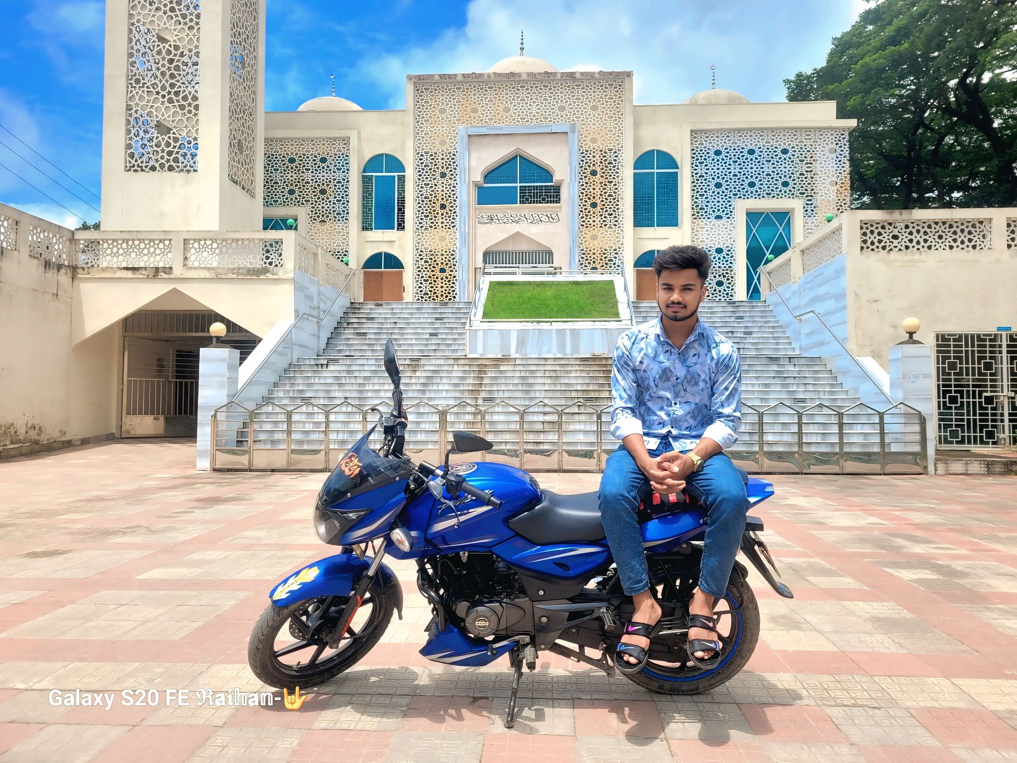 Raihan Raj󱢏