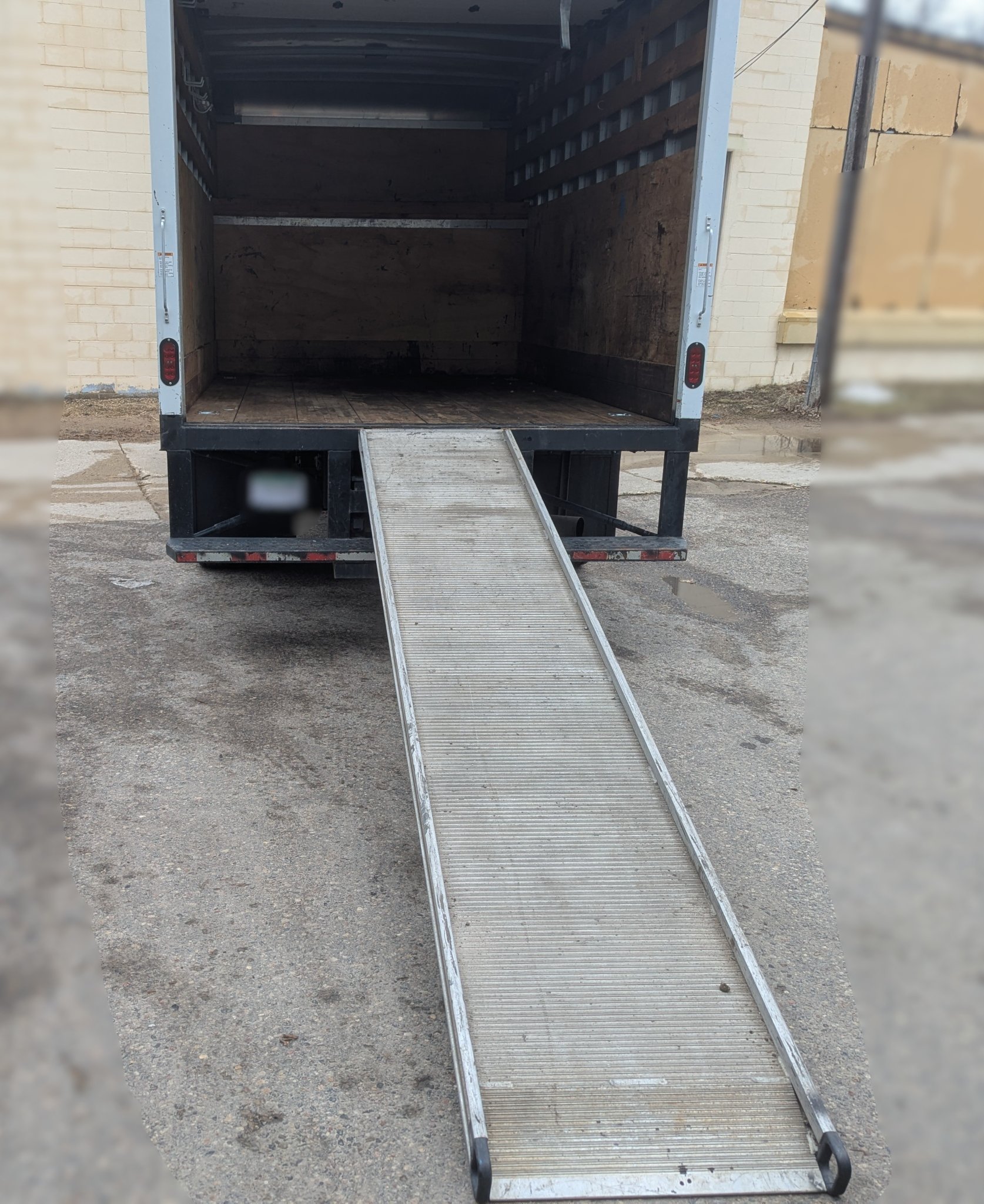 Morgan box overcab Roll out ramp -16'long-8'wide-7'7