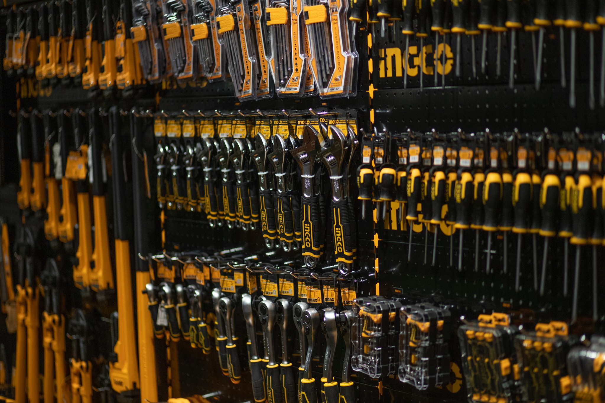 INGCO Arabic - مجموعة متنوعة من المنتجات عالية الجودة لكل... | Facebook