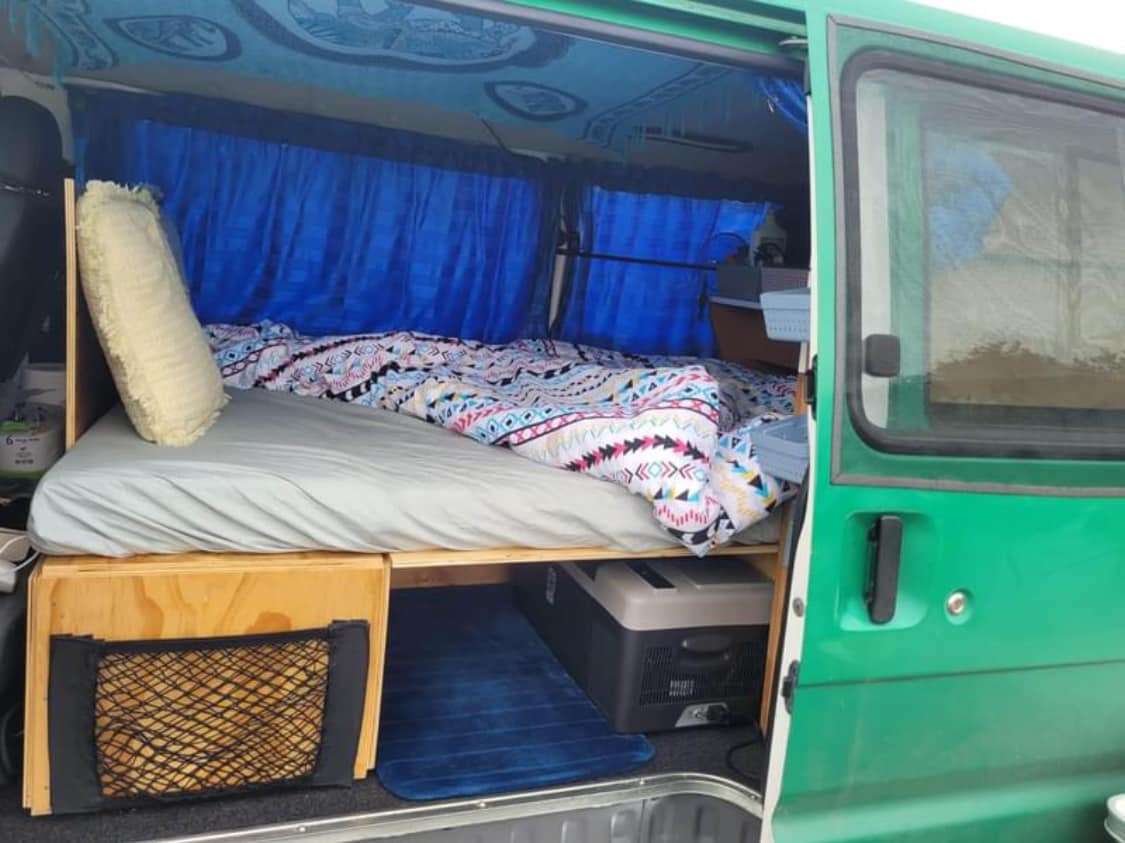 low mileage, fully self sufficient, perfect size for a couple