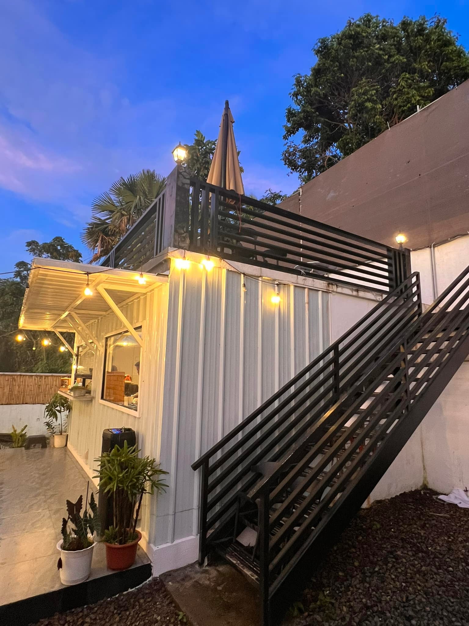 Searching for fun and lively... - Hidden Ridge Food Park | Facebook
