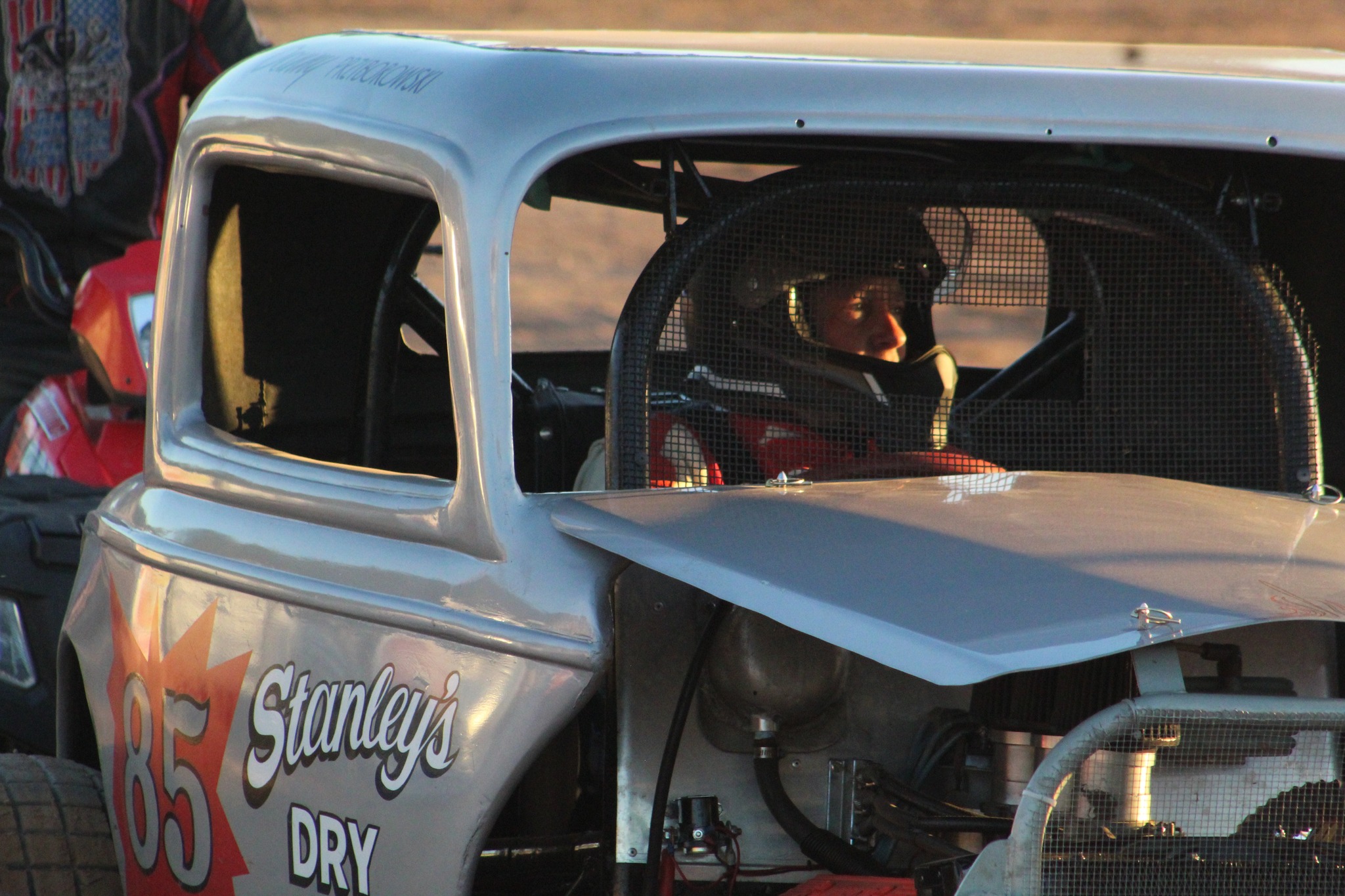 The Midwest Racing... - The Midwest Racing Connection