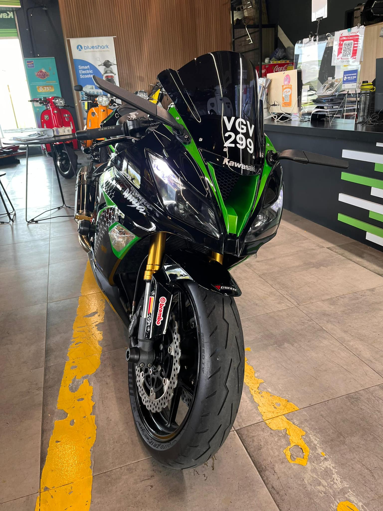 Preowned Kawasaki ZX6r 636 something to suit everyone in the 2024