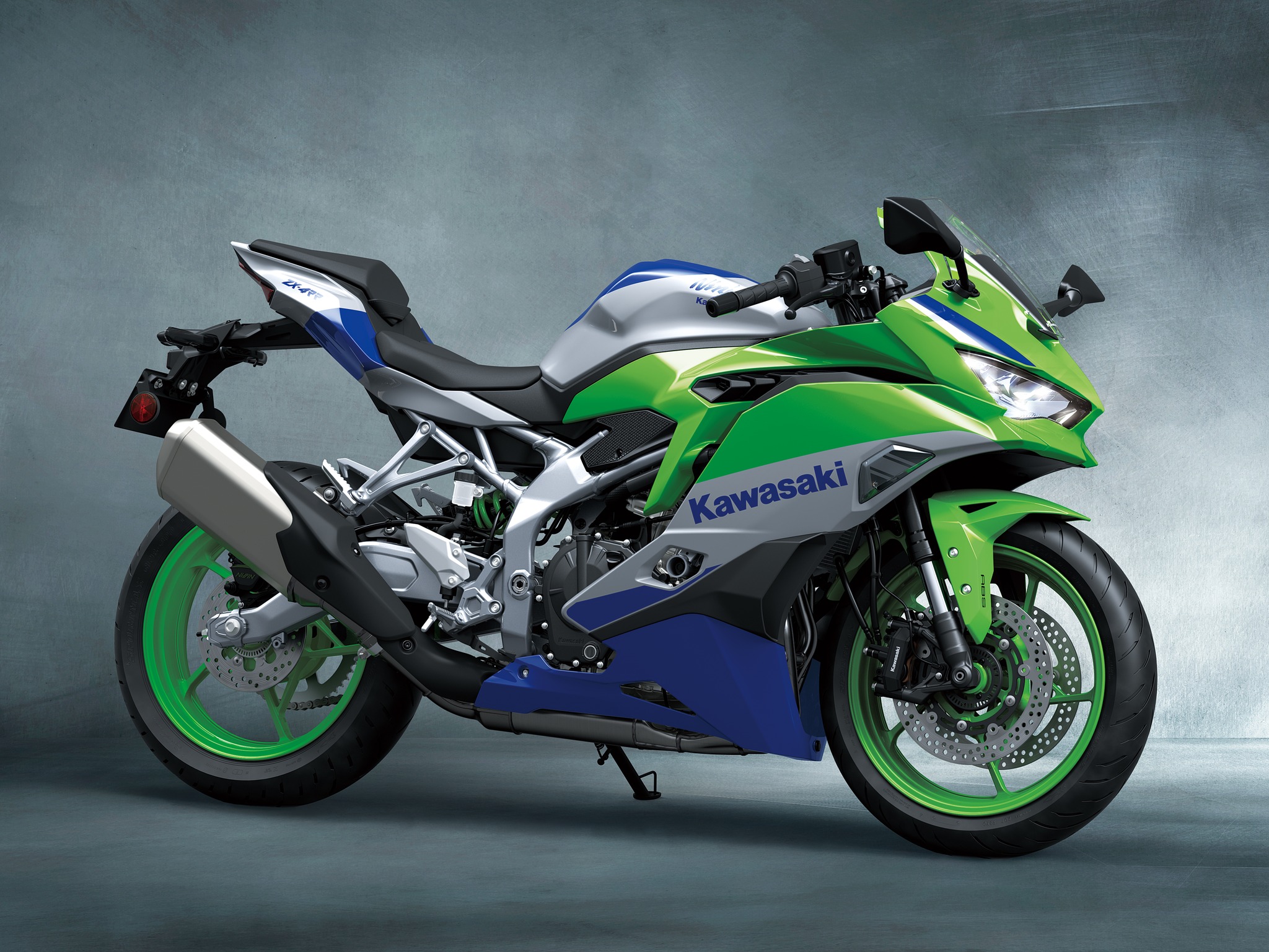 Relive 40 years of iconic Ninja memories with Ninja ZX-4RR 40th