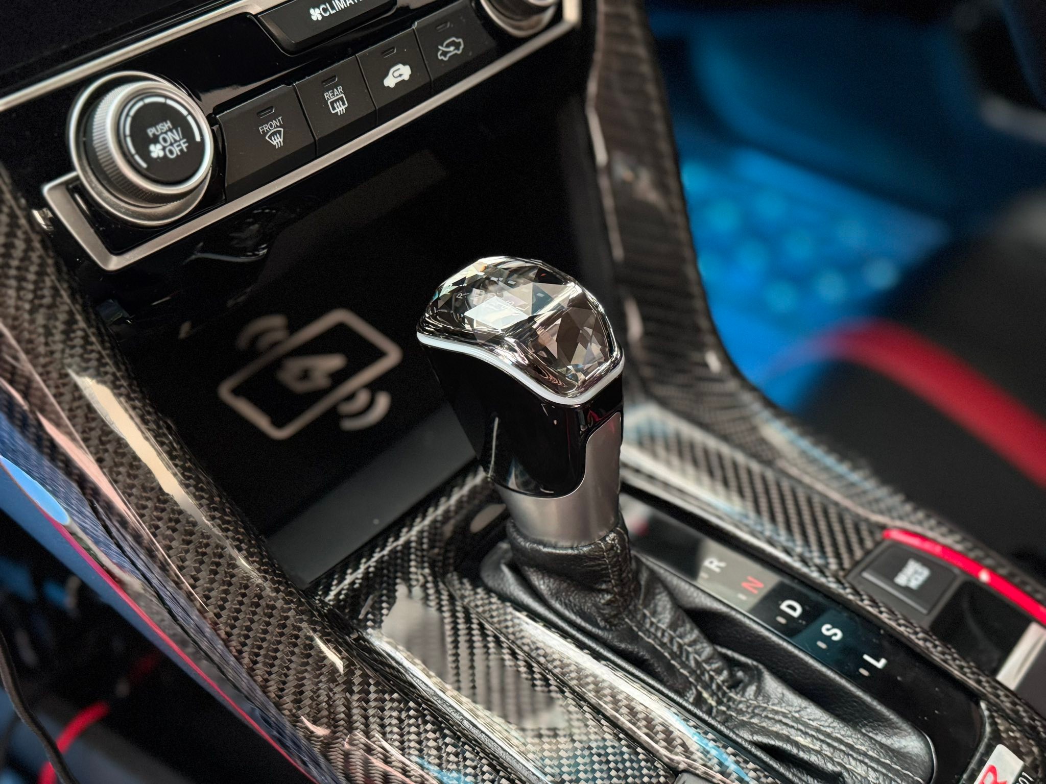 AP Carbon&Accessories ประดับยนต์ | Bangkok