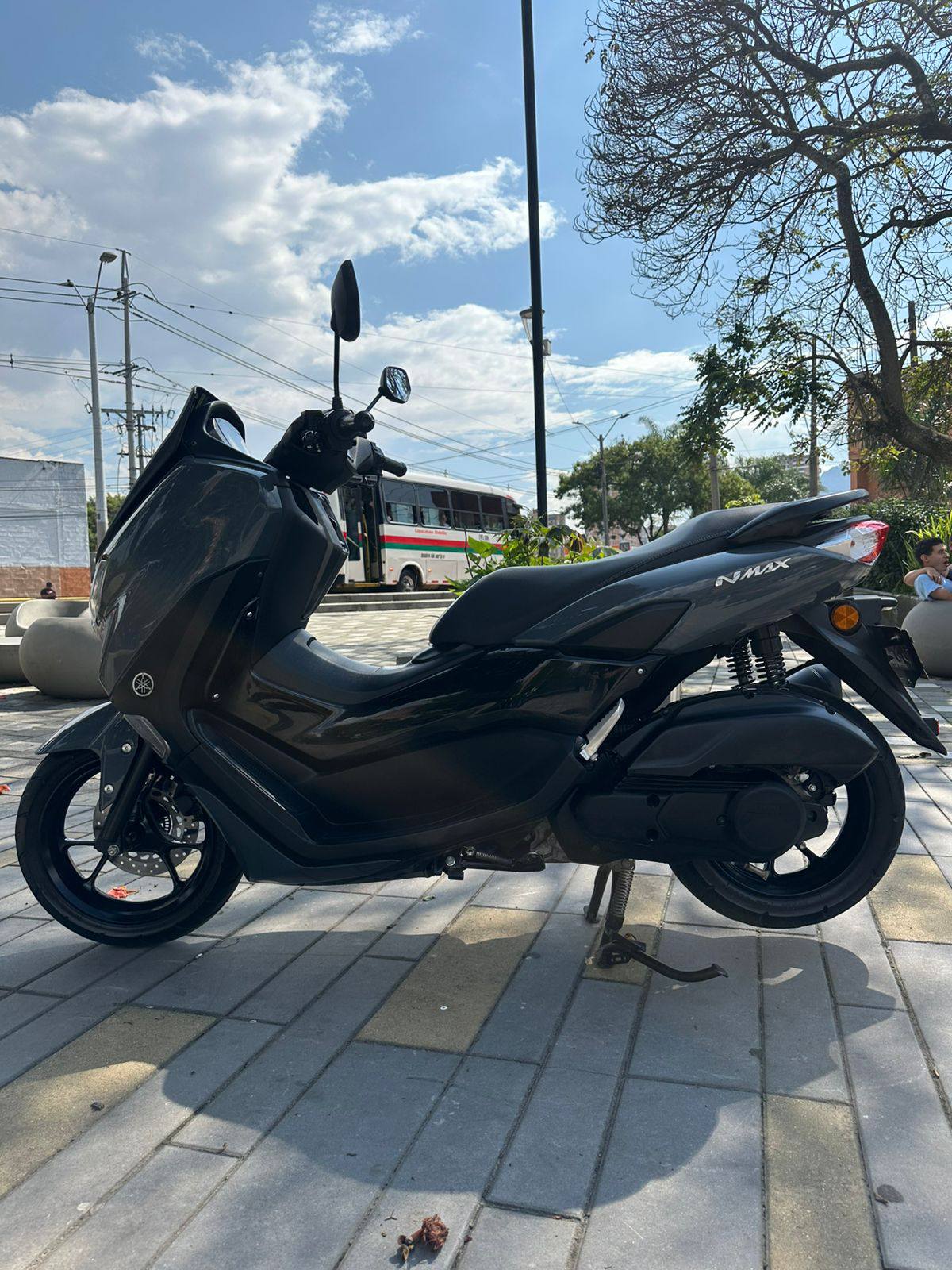 YAMAHA NMAX CONNECTED 155 MOD 2025 EXCELENTE ESTADO!! AL DÍA TRASPASO ...